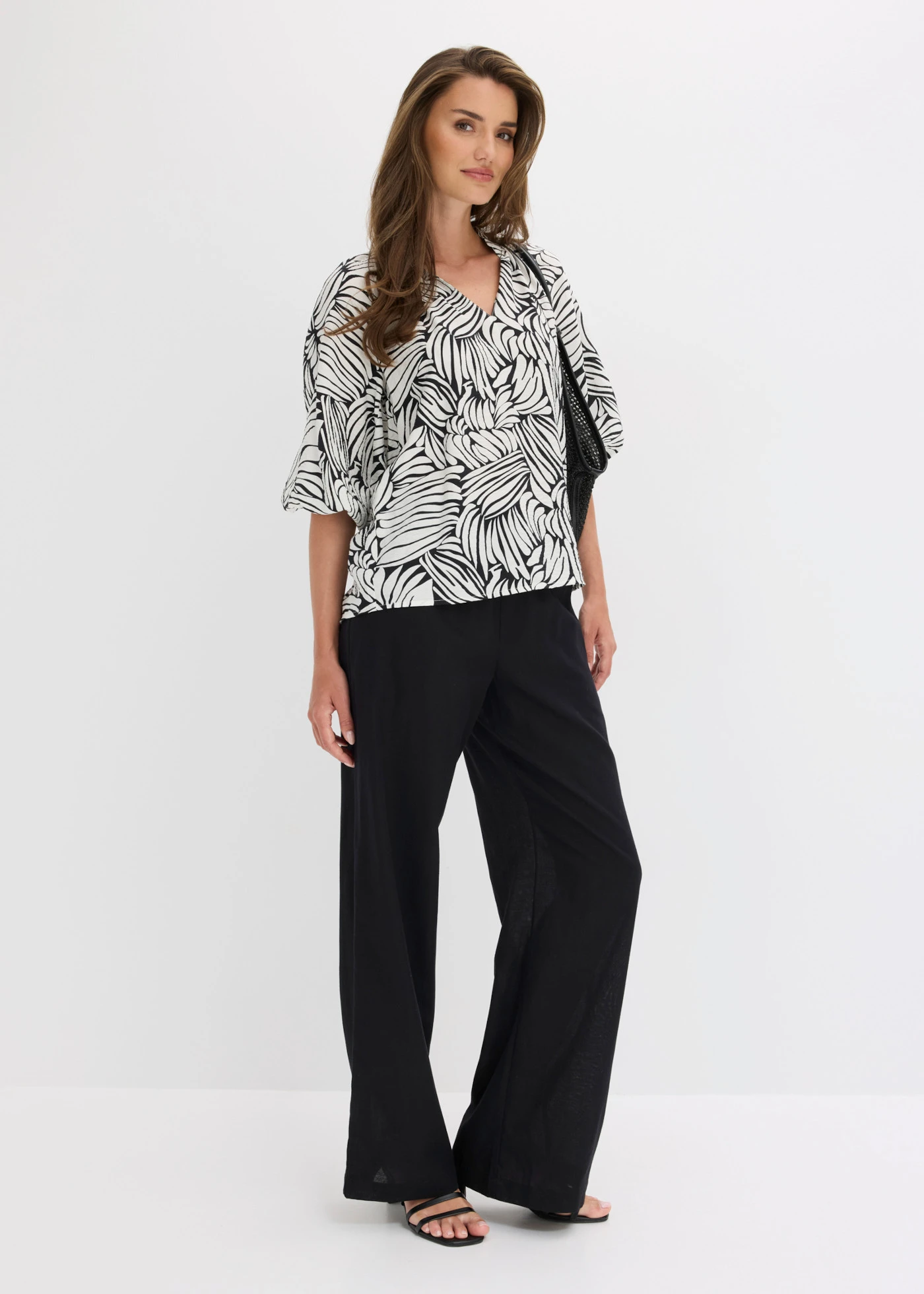 Tunique-blouse • noir/écru imprimé • Boutique bonprix