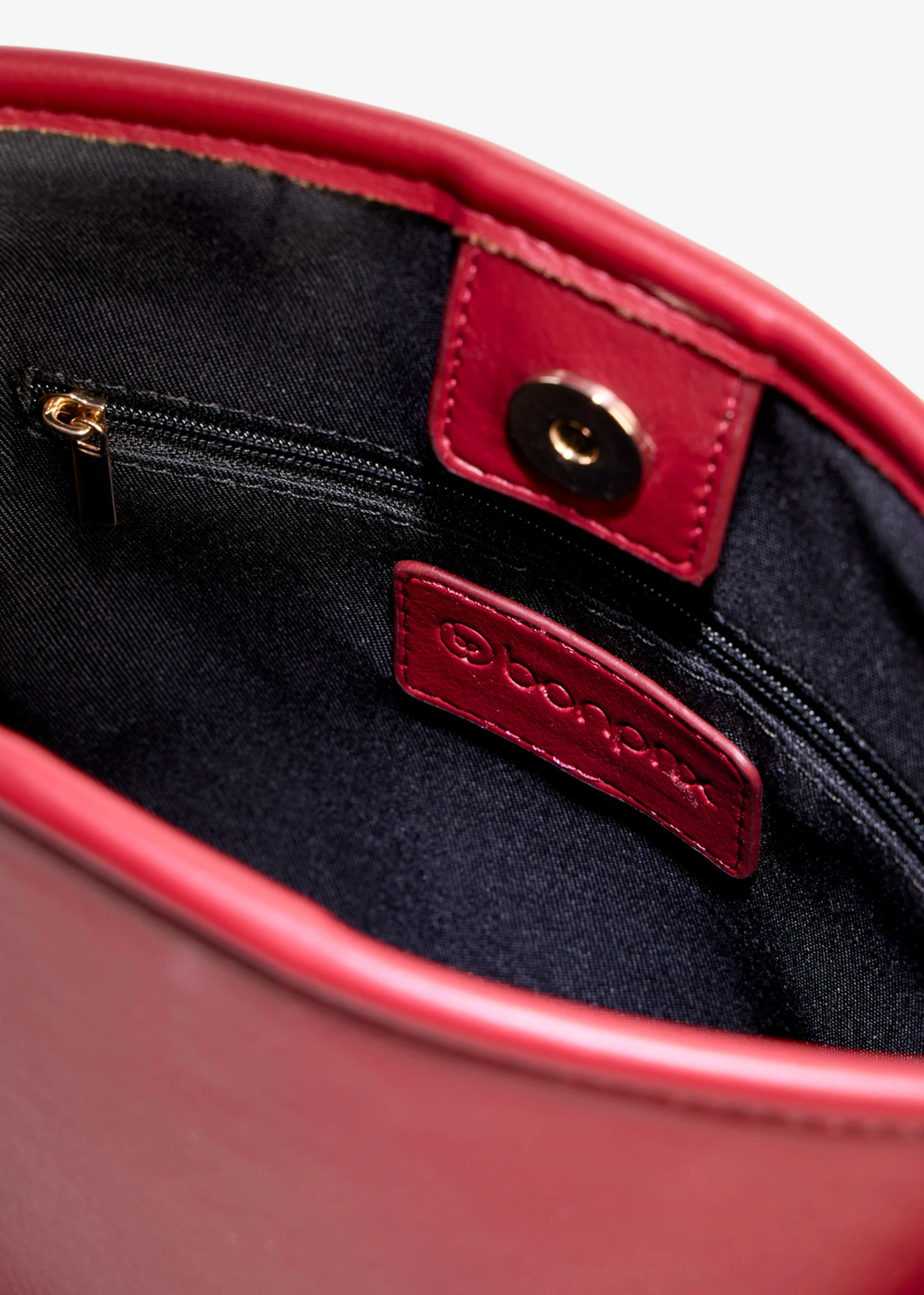 Kabelka Crossbody rúčkou na výmenu • rubínovo červená • obchod bonprix