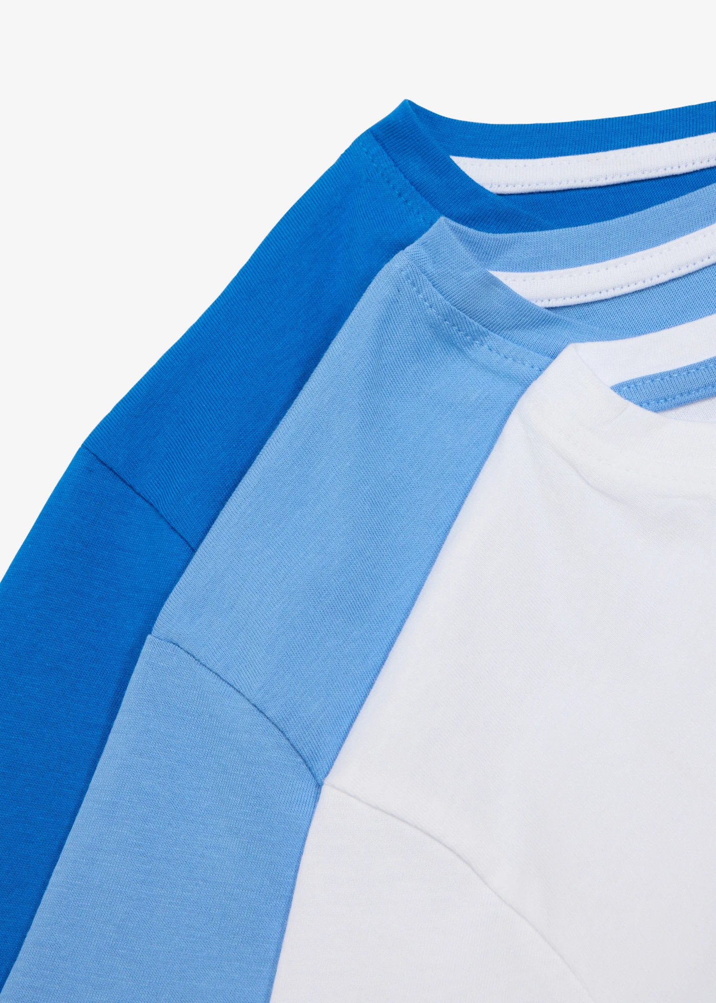 Lot de 3 T-shirts coton • bleu azur + bleu moyen + blanc • Boutique bonprix