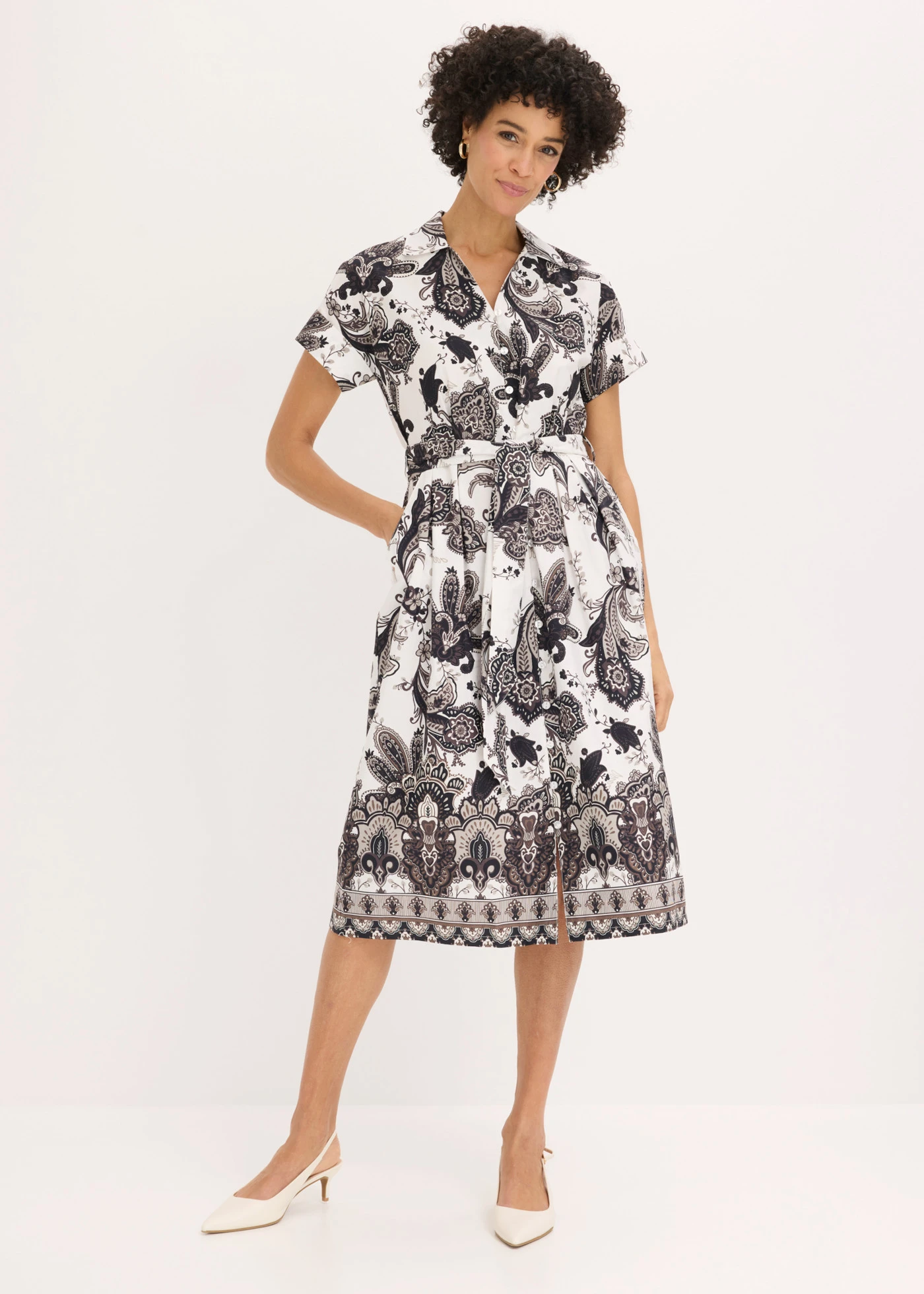 Rochie cu cordon • ecru-negru paisley • magazin bonprix