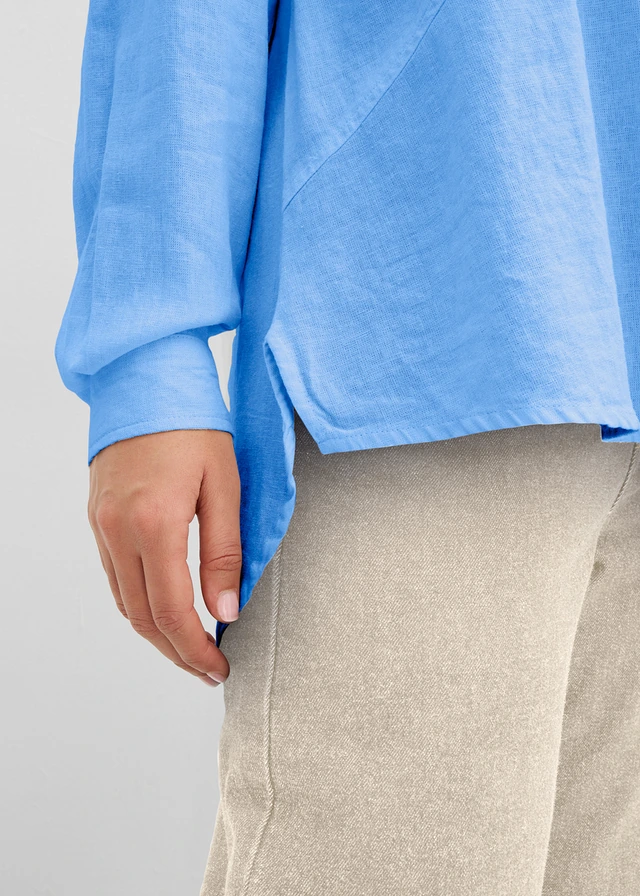 Oversized blouse van linnenmix • middenblauw • product-page.page-title-suffix