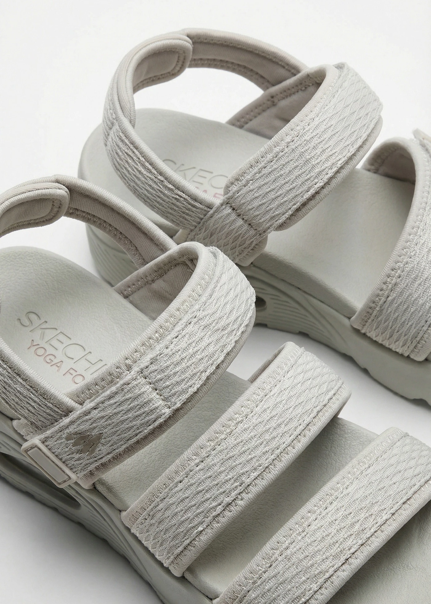 Skechers sandalen met Memory Foam • crèmewit • bonprix online shop