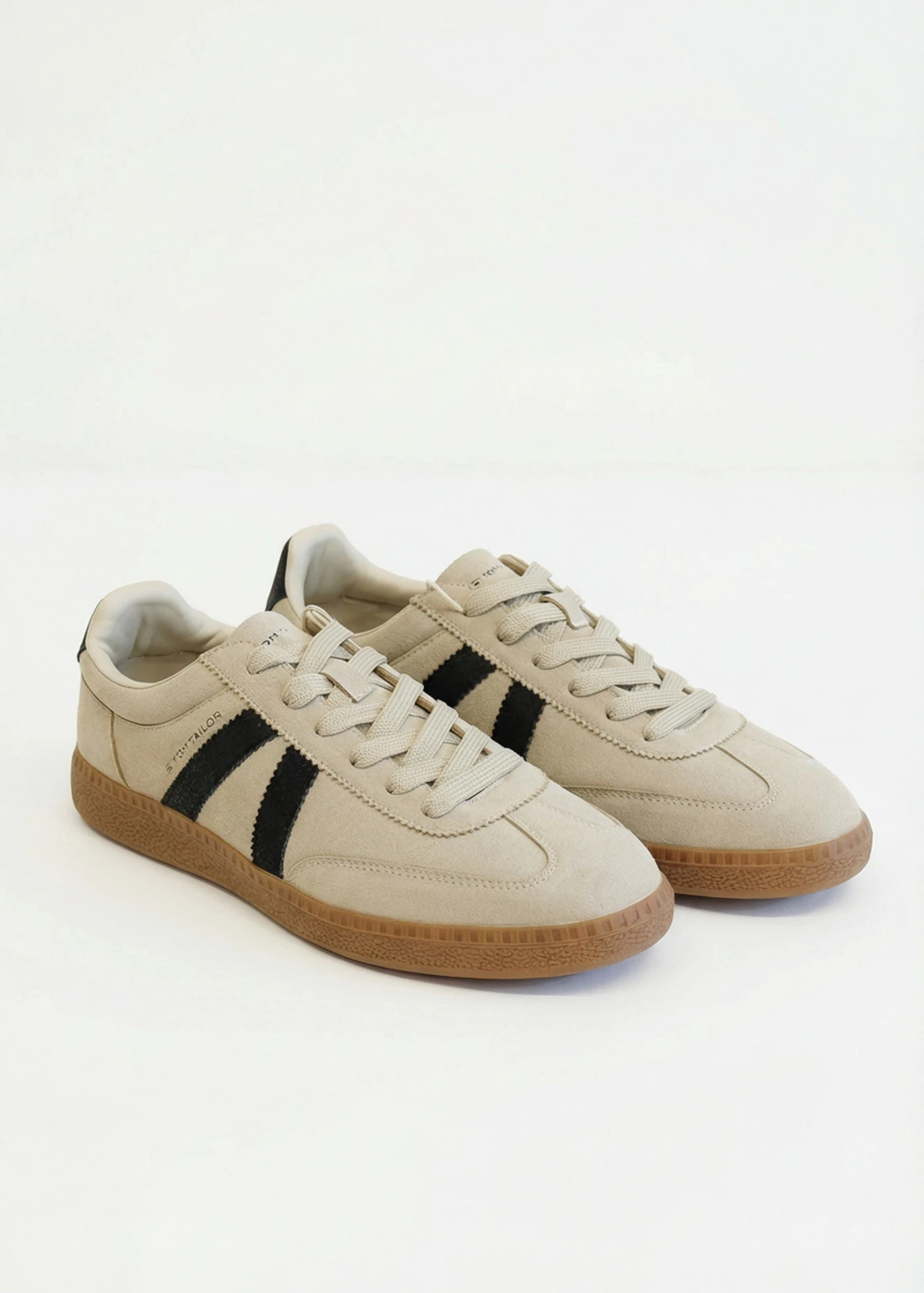 Sneakers van Tom Tailor in retro look • beige-zwart • bonprix online shop