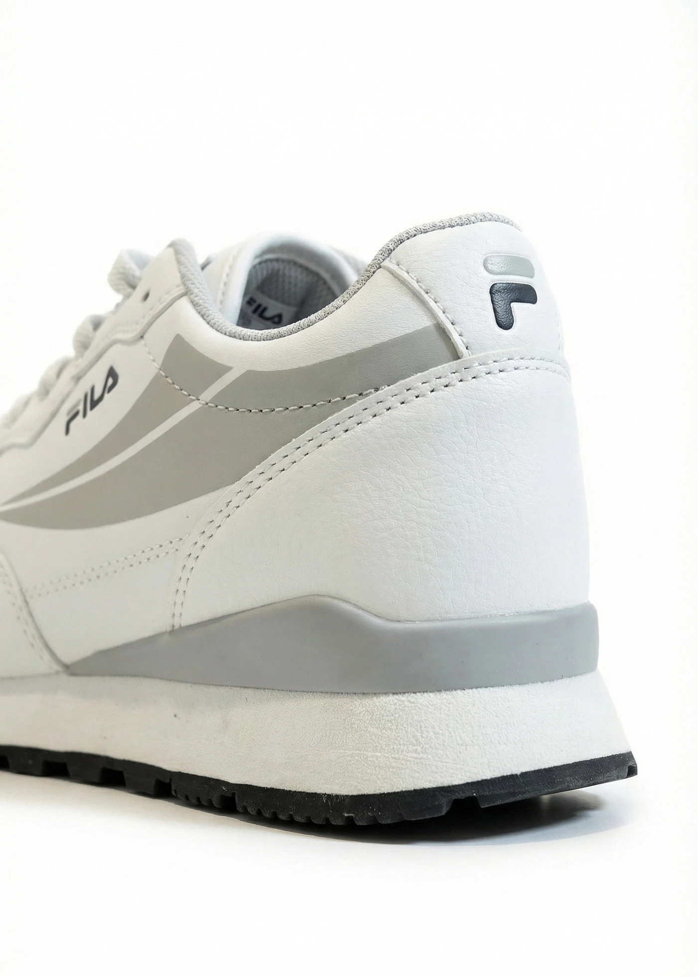 Fila-sneakers met inzetstuk van mesh • wit • bonprix online shop