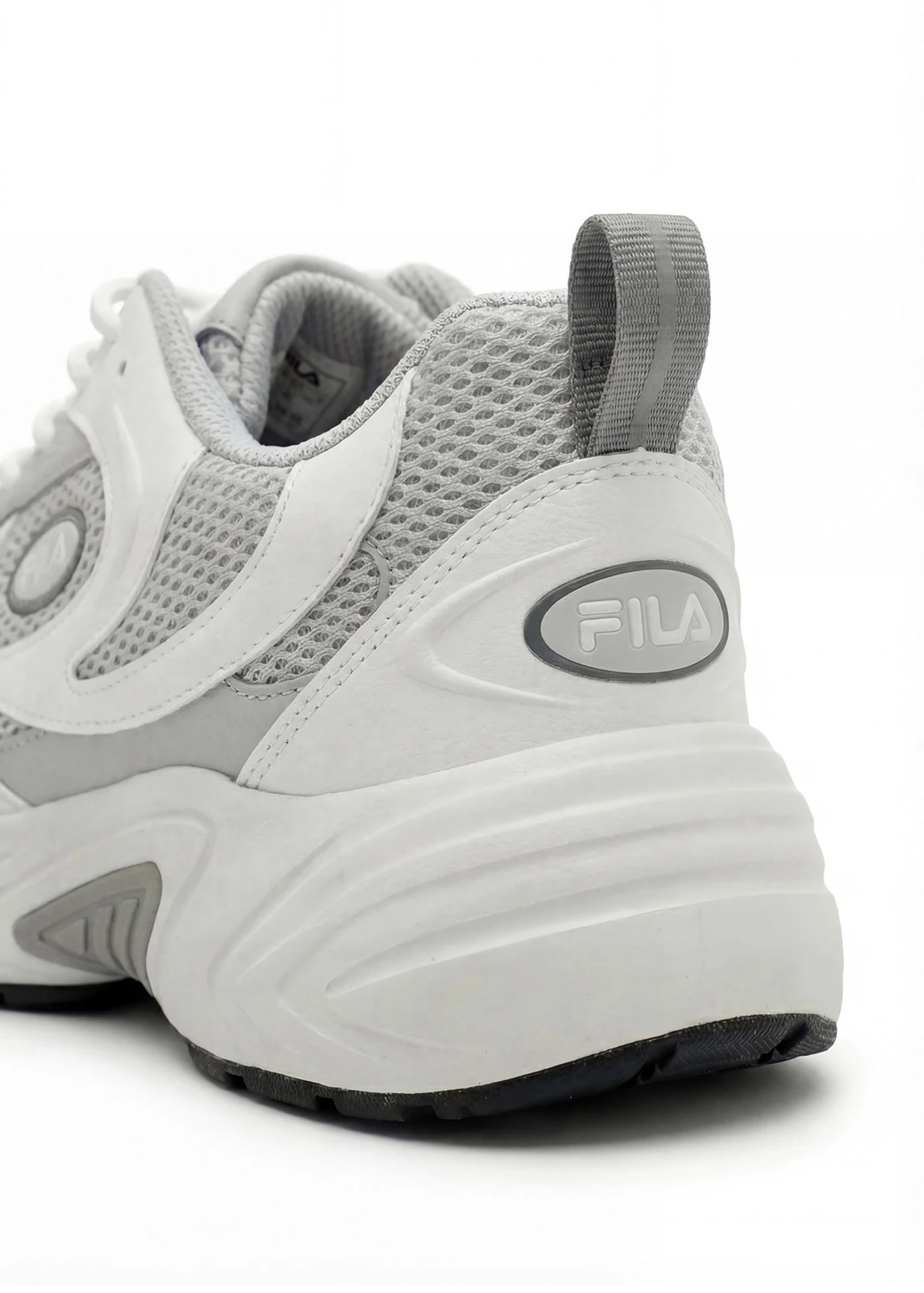 Sneakersy chunky marki Fila na lekkiej podeszwie • biało-szary • sklep bonprix