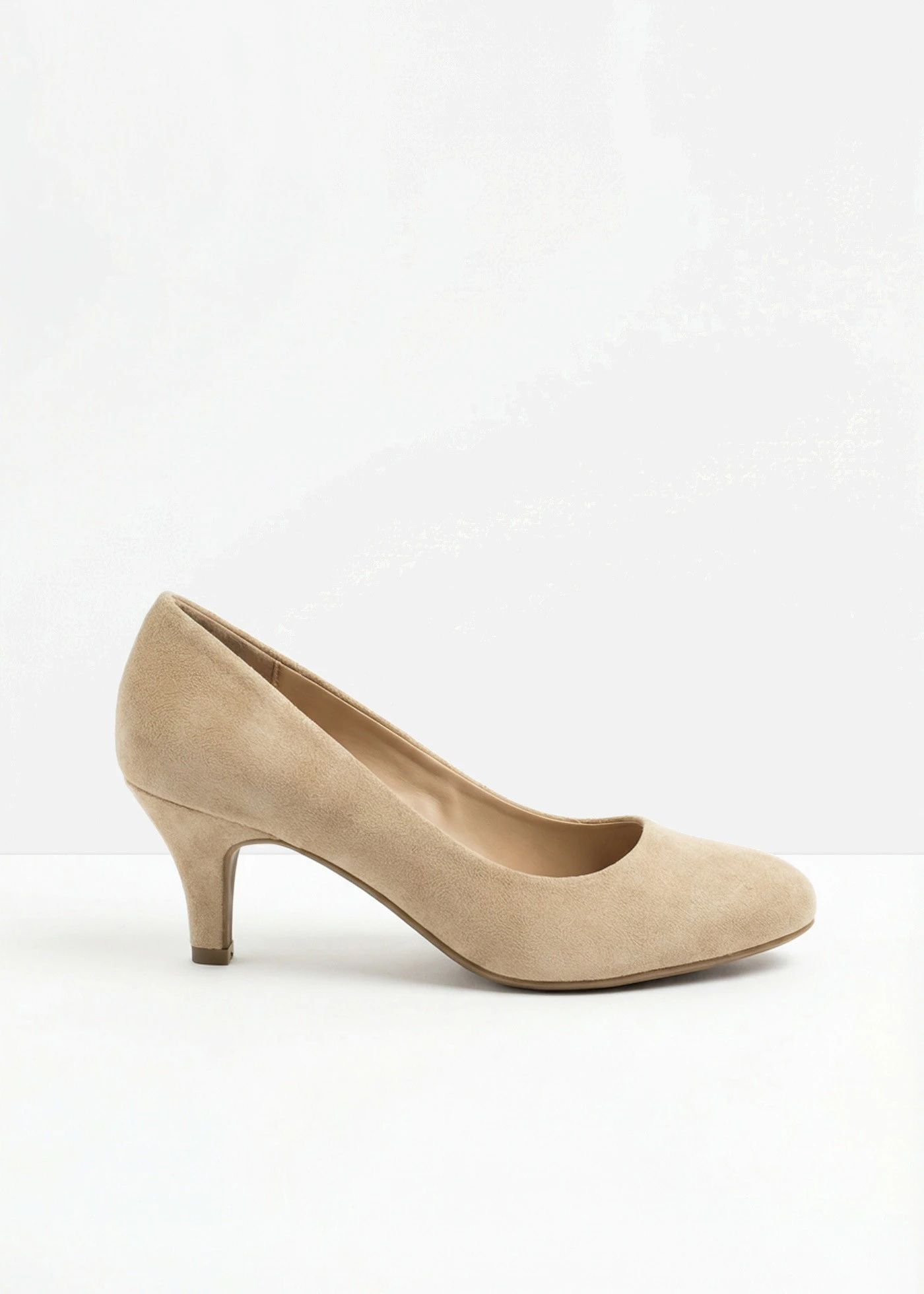 Pantofi pumps cu toc îngust • bej-camel mat • magazin bonprix
