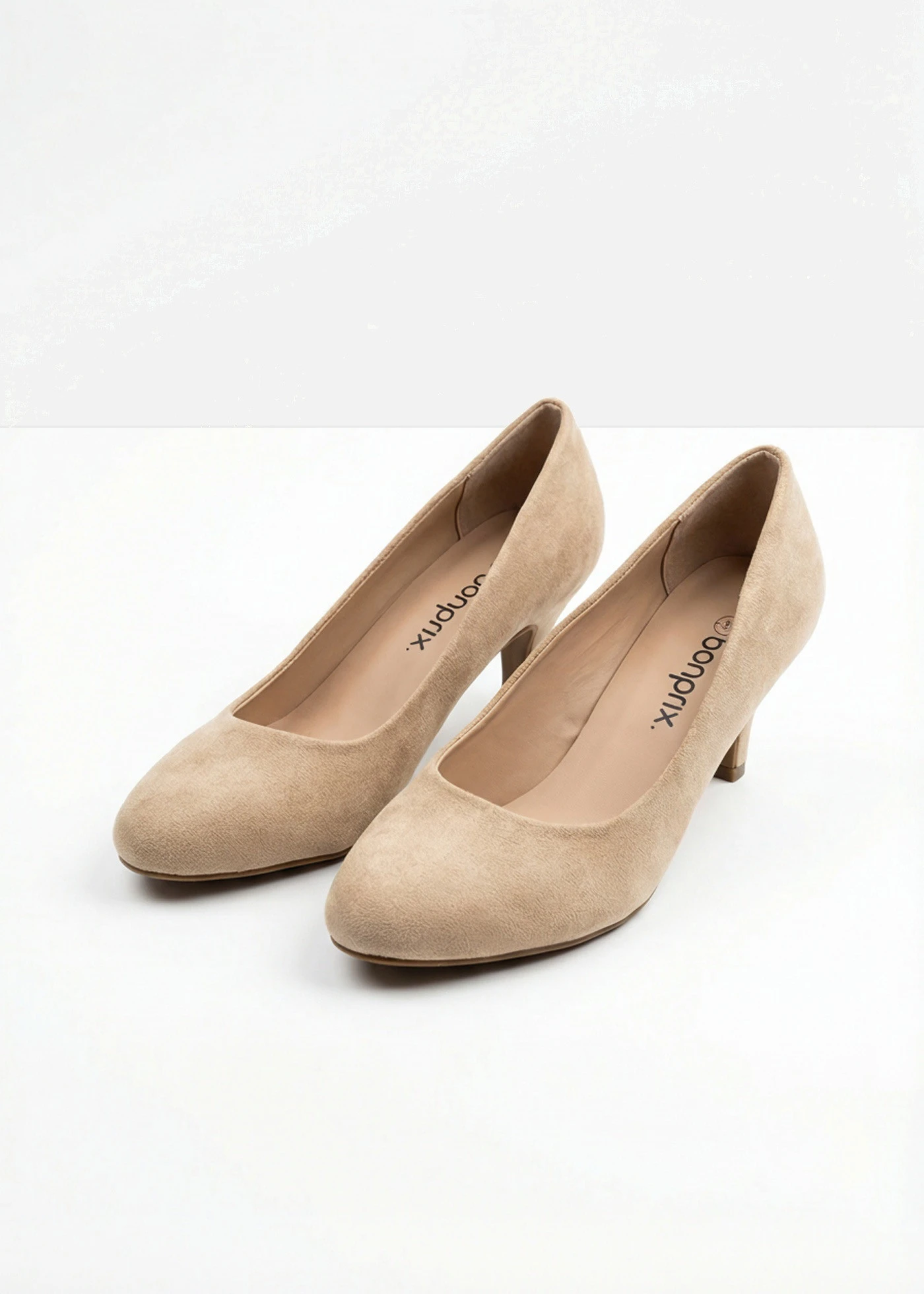 Pantofi pumps cu toc îngust • bej-camel mat • magazin bonprix