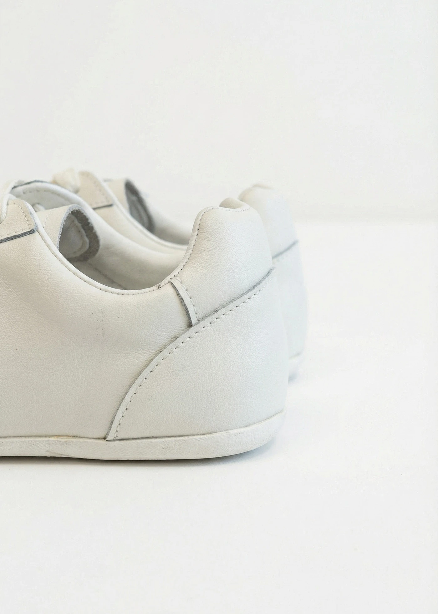 Chaussures pieds nus en cuir • blanc • Boutique bonprix