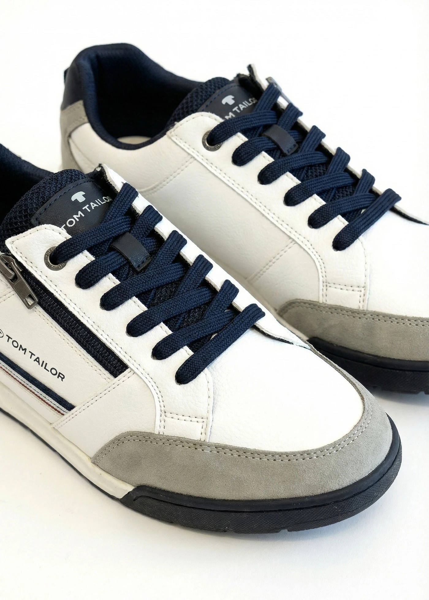 Tom Taylor sneakers met ritssluiting • wit-grijs • bonprix online shop
