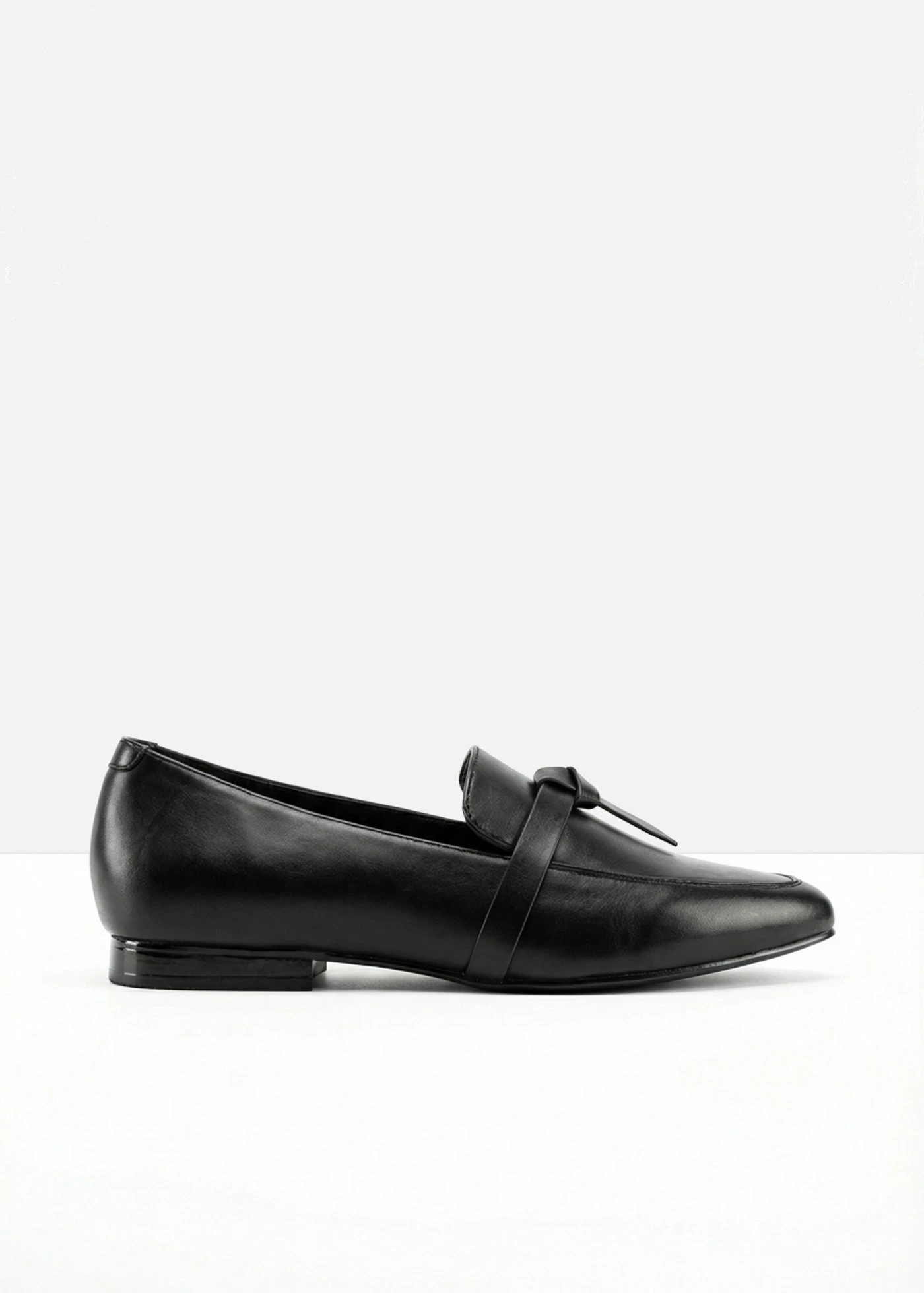 Loafers met strikje • zwart • bonprix online shop