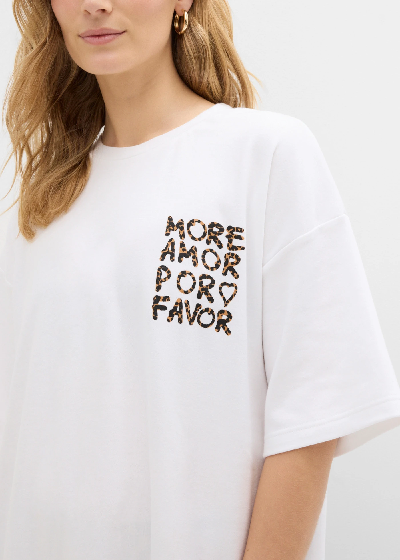 Oversized shirt van puur biologisch katoen • wit luipaardprint • product-page.page-title-suffix