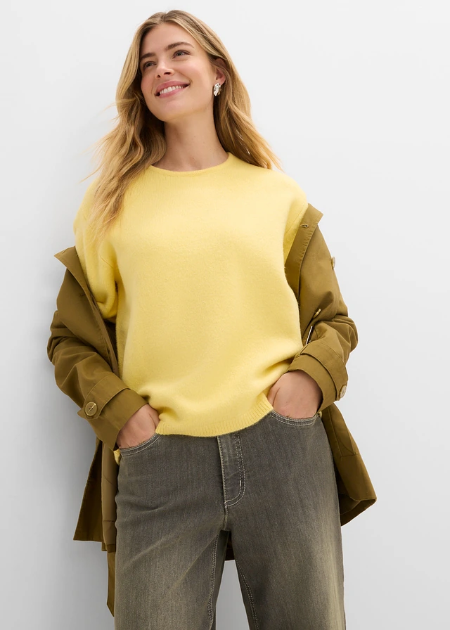 Oversized trui • lichtgeel • product-page.page-title-suffix