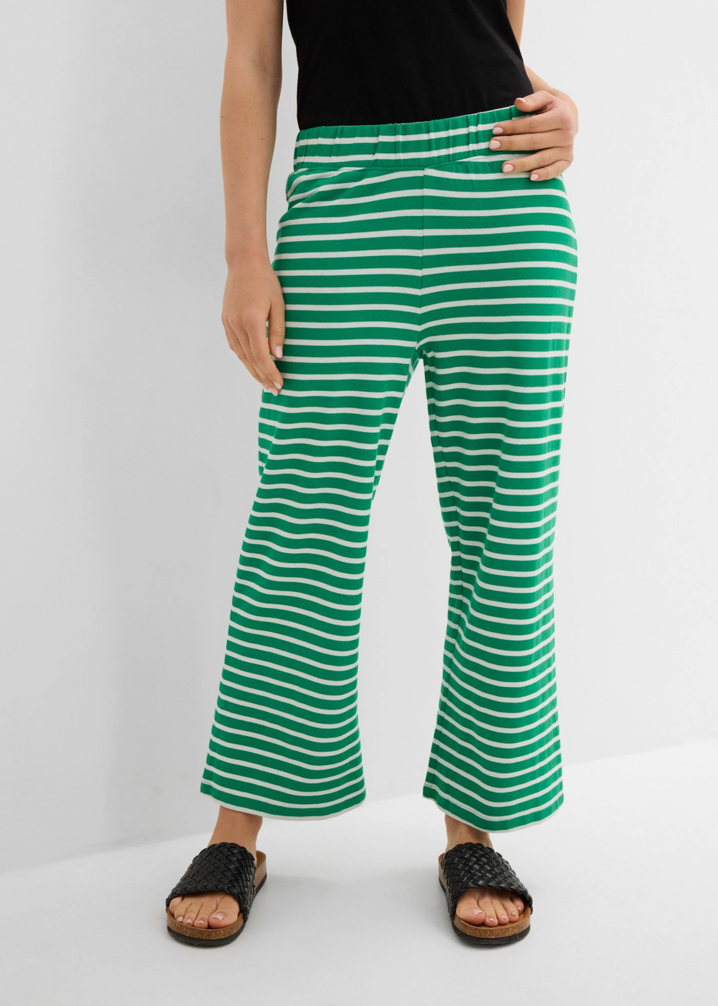 Pantalon en jersey coton texturé • vert aventurine-écru rayé • Boutique bonprix