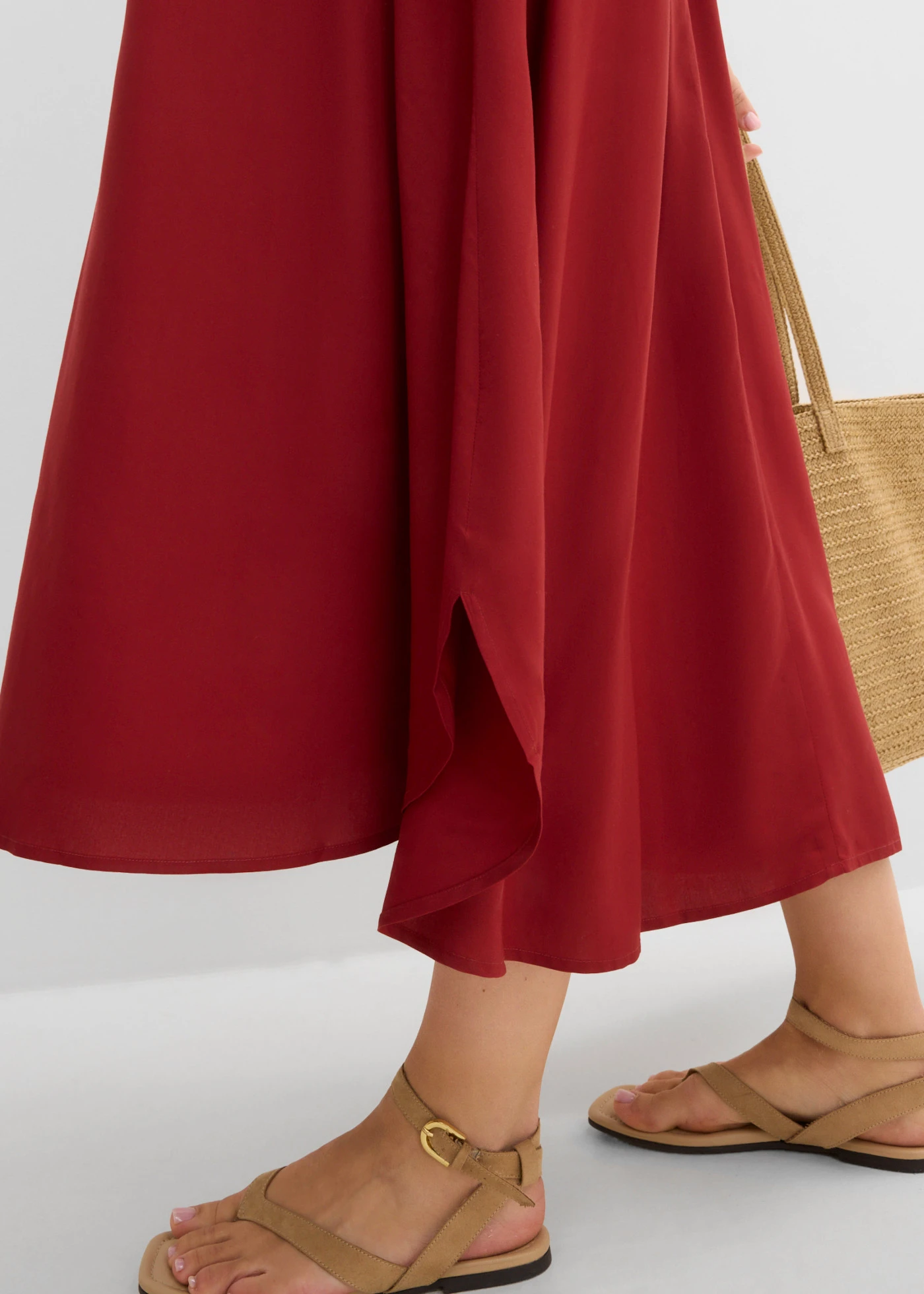 Rochie-tunică din viscoză fluidă • roșu oxid • magazin bonprix
