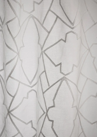 Perdea cu broderie (1buc.) • alb • magazin bonprix
