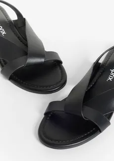 Sandalen • zwart • bonprix online shop