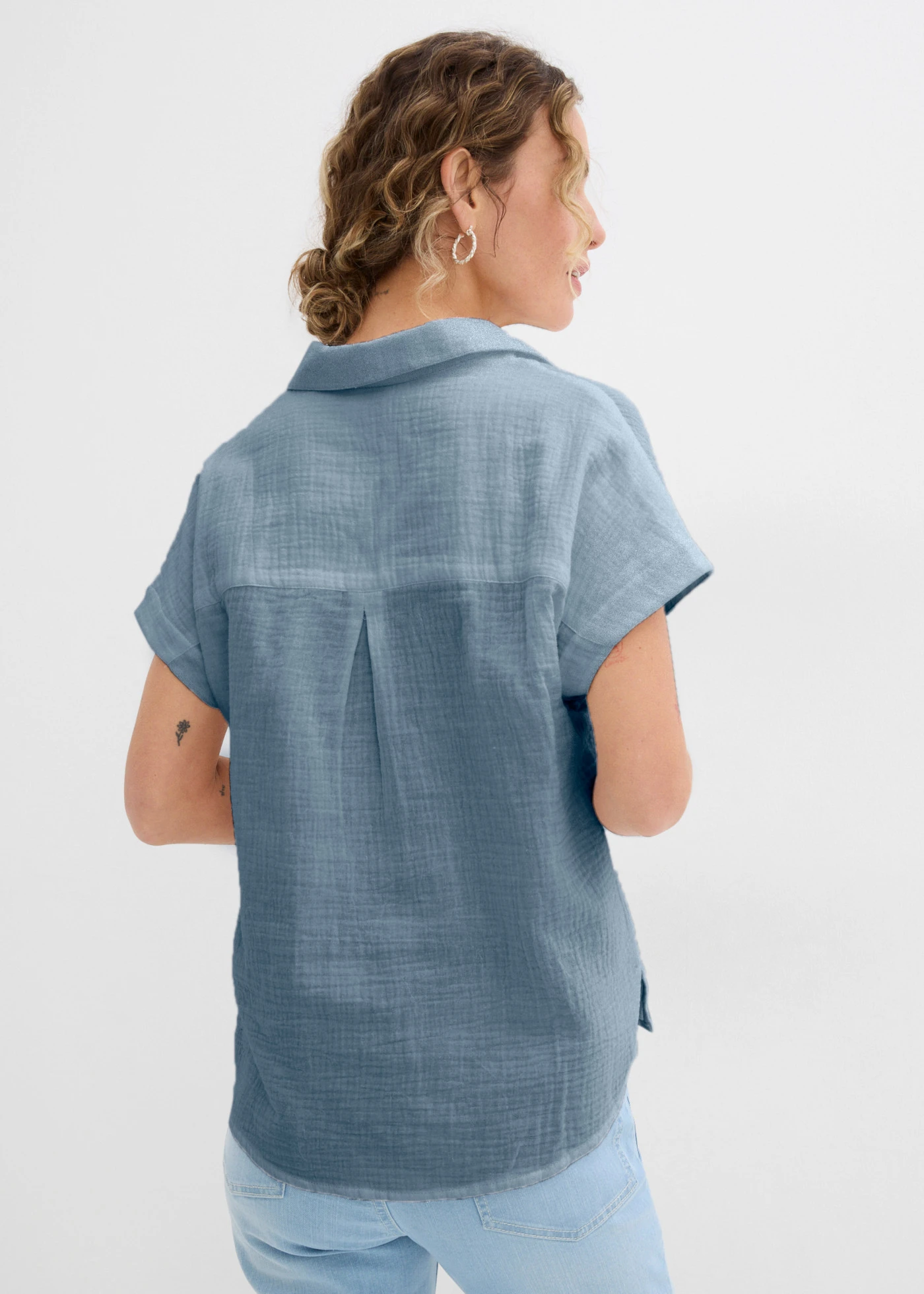 Blouse manches courtes en gaze de coton légère • bleu fumé • Boutique bonprix