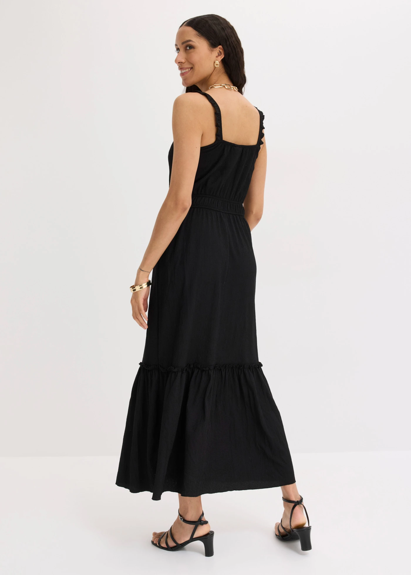 Robe longue en jersey texturé • noir • Boutique bonprix