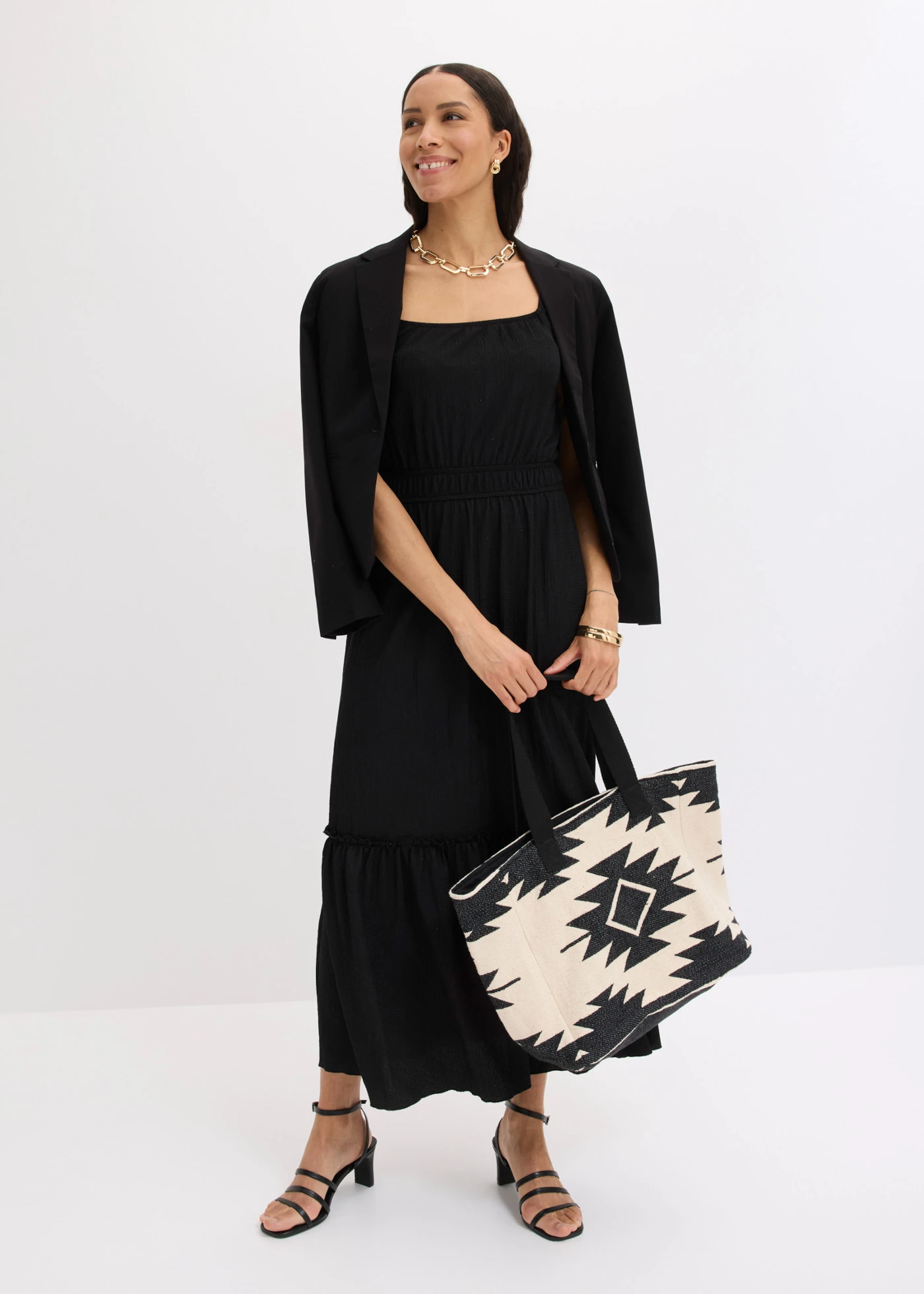 Maxi jurk van gestructureerde jersey • zwart • bonprix online shop
