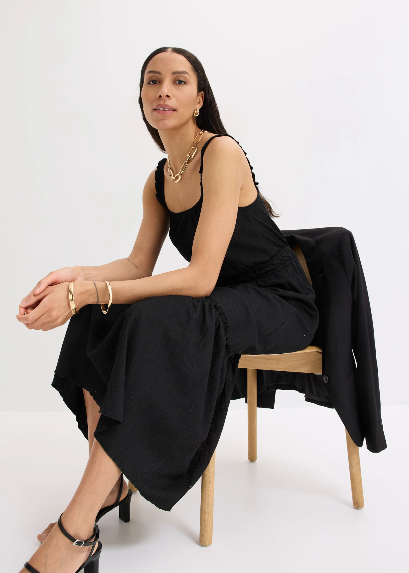 Maxi jurk van gestructureerde jersey • zwart • bonprix online shop