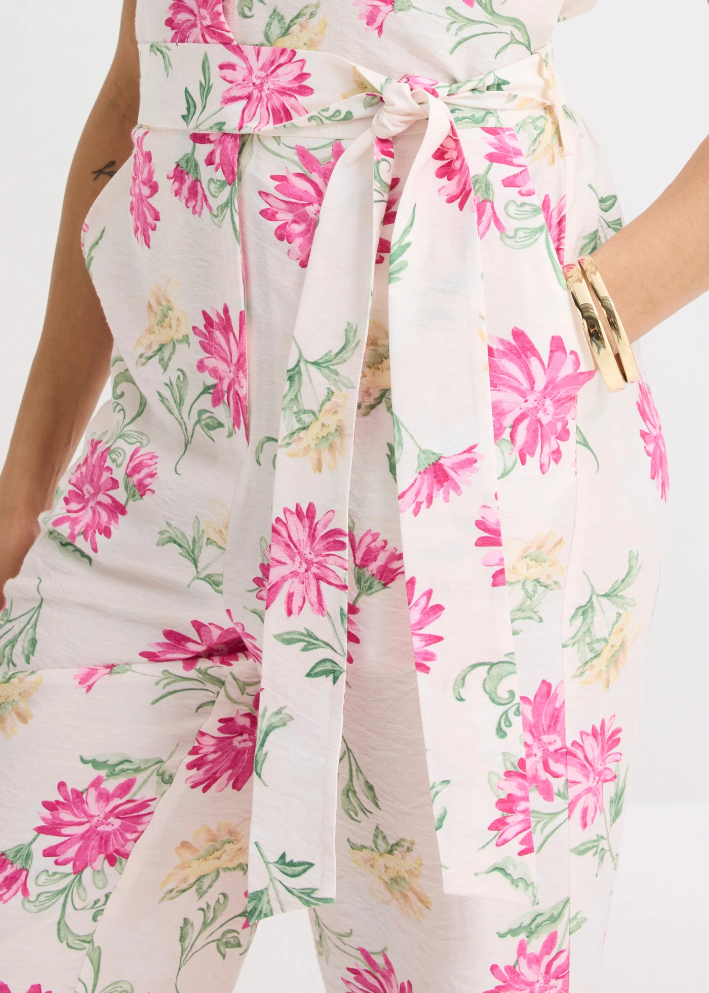 Salopetă din amestec fluid cu viscoză • roz deschis-roz-pinklady floral • magazin bonprix