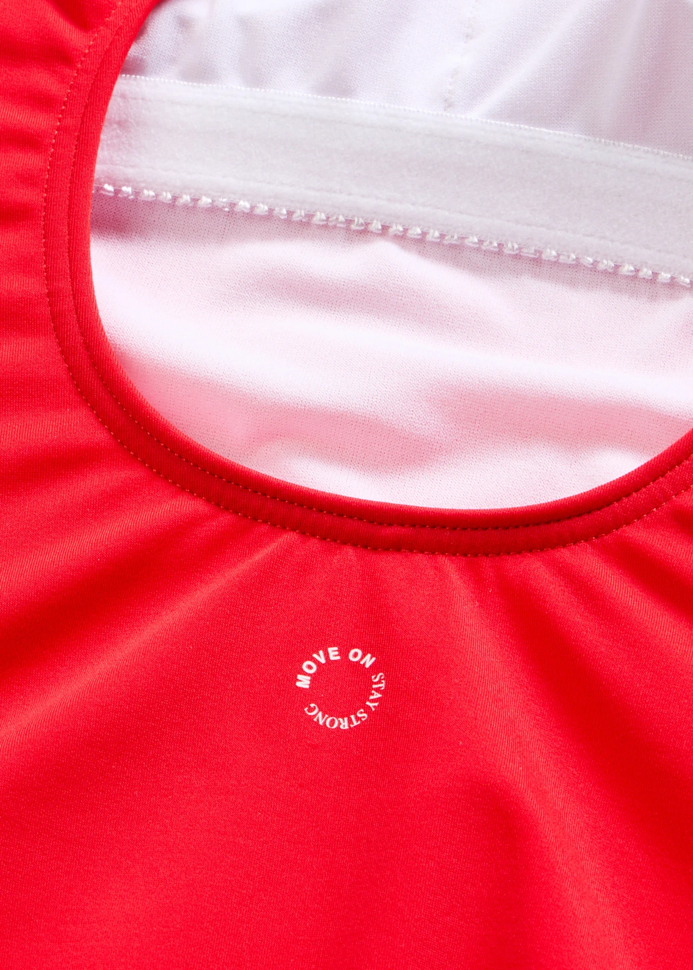 Maillot 1 pièce de sport à séchage rapide, dos nageur • rouge • Boutique bonprix