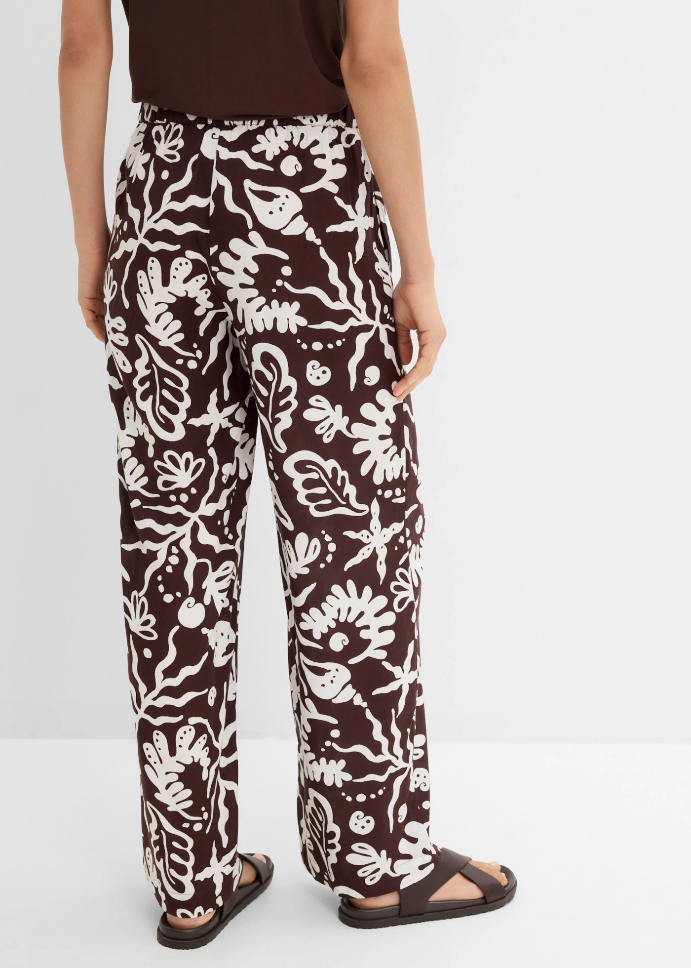 Pantaloni marlene din viscoză moale • maro închis/ecru • magazin bonprix