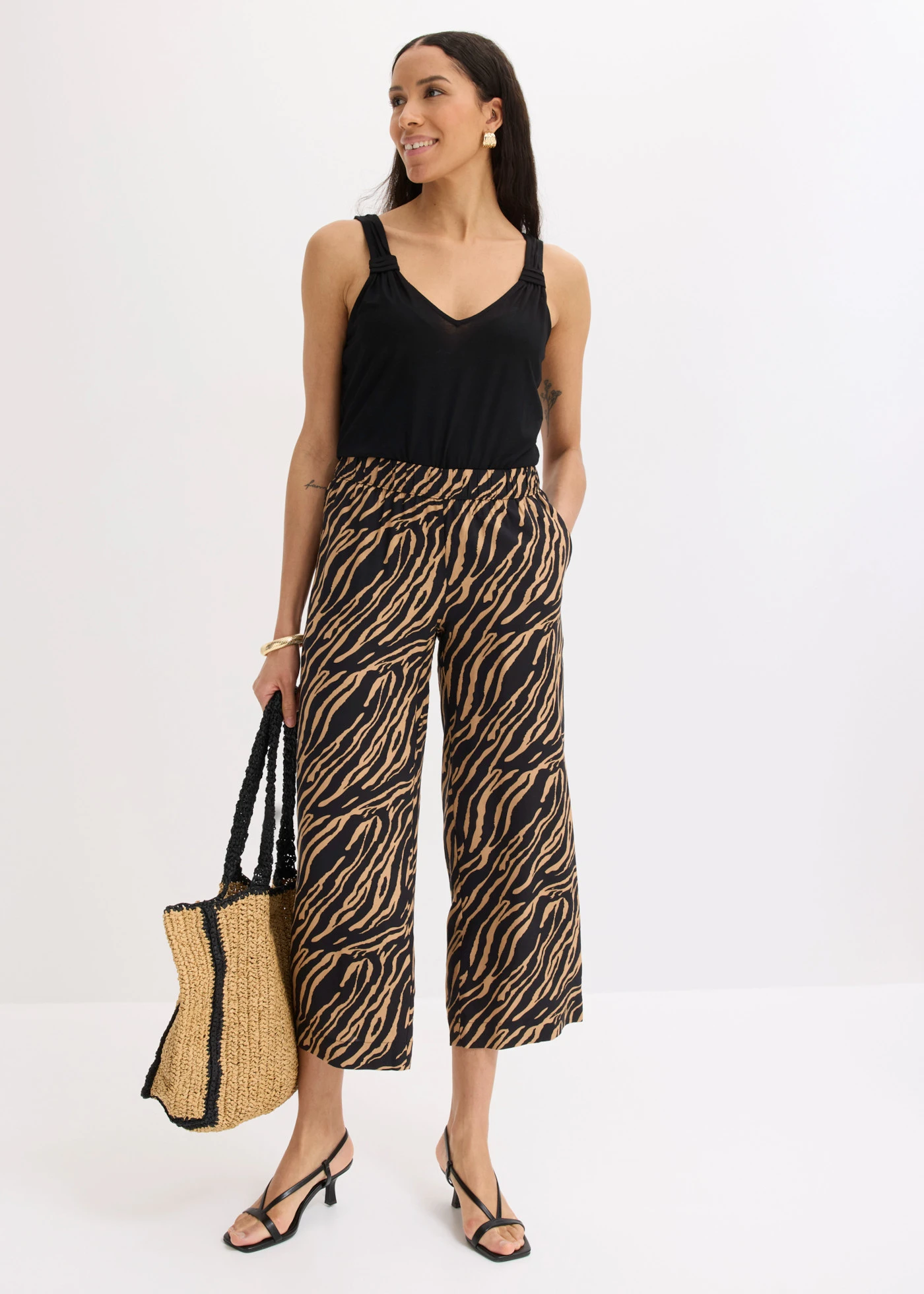 Instapbroek van viscose • zebraprint mat camel/zwart • product-page.page-title-suffix