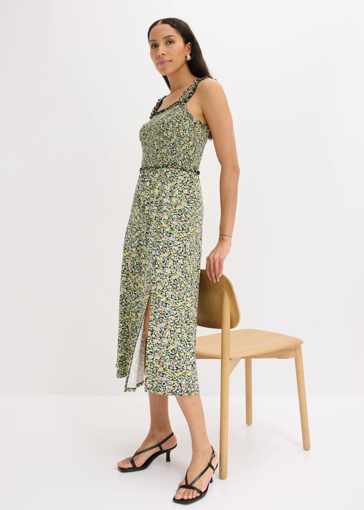 Jersey jurk van soepele viscose • donkerblauw-geel gebloemd • product-page.page-title-suffix