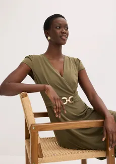 Robe en jersey à boucle décorative • olive foncé • Boutique bonprix