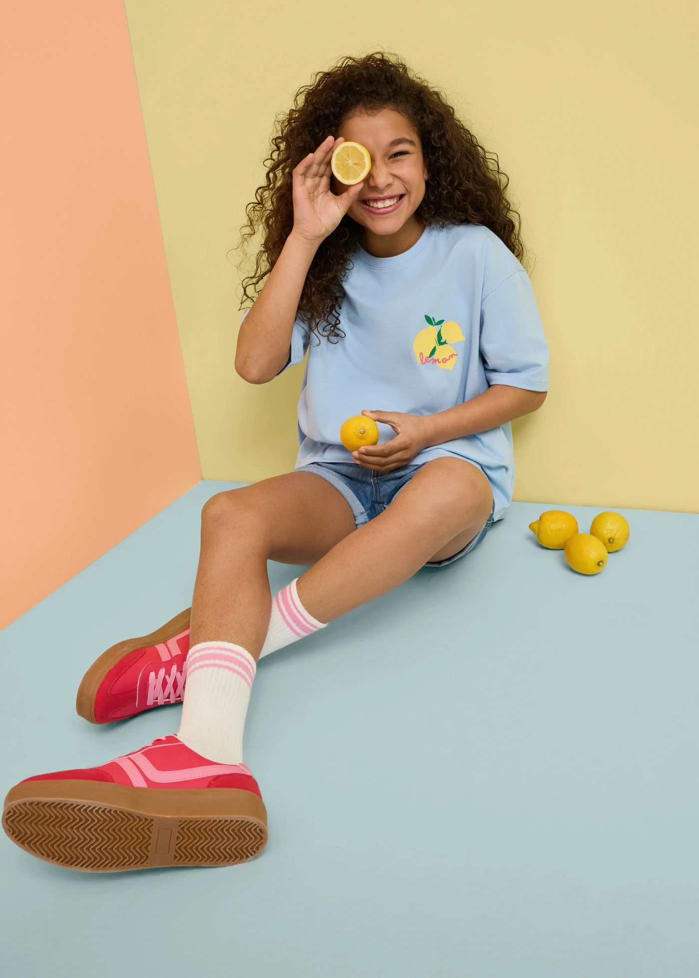 T-shirt oversize z czystej bawełny organicznej • jasnoniebieski • sklep bonprix