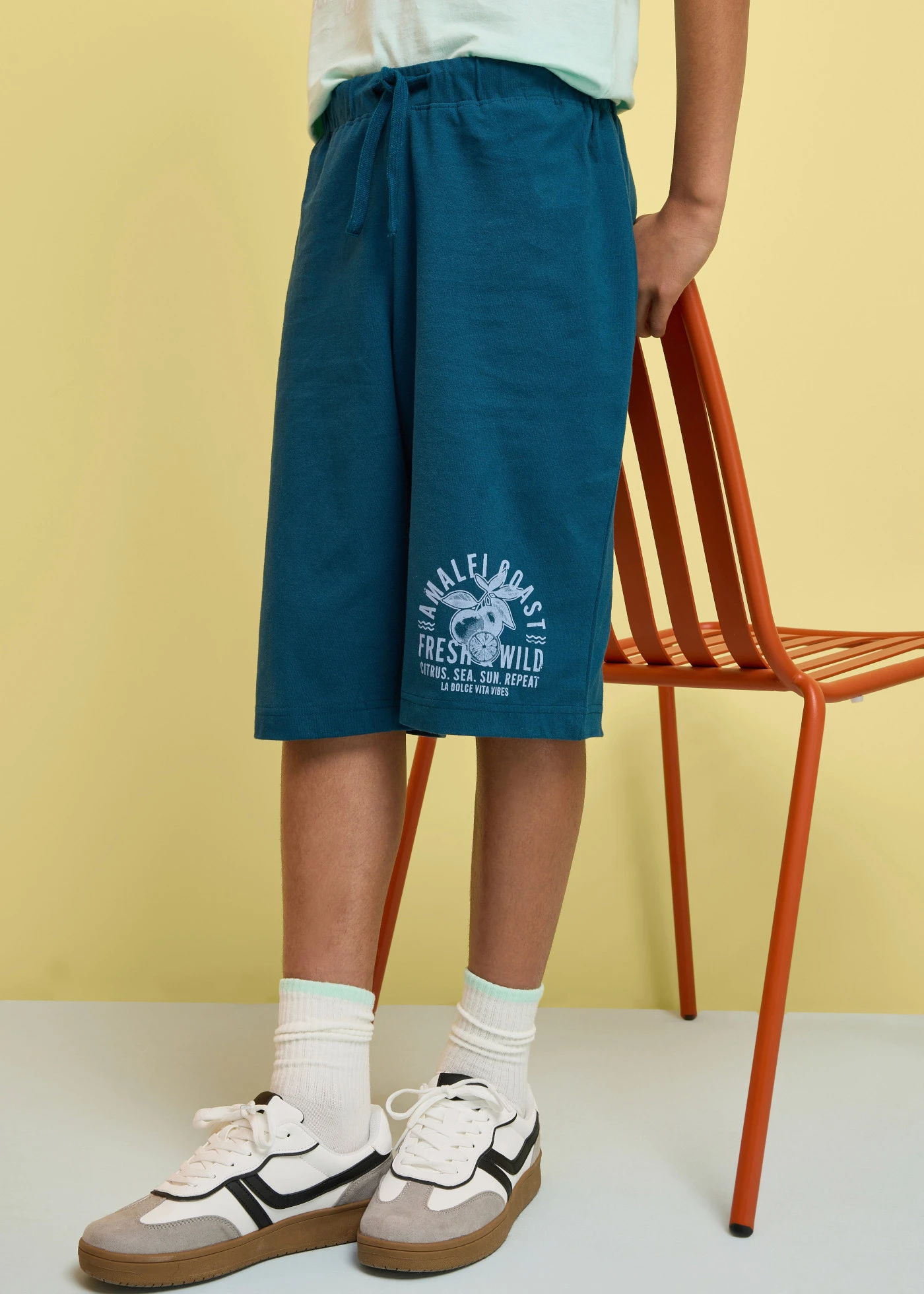 Bluză și pantaloni scurți (set/2piese) din bumbac organic 100% • verde-mentă deschis -albastru-petrol cu imprimeu • magazin bonprix