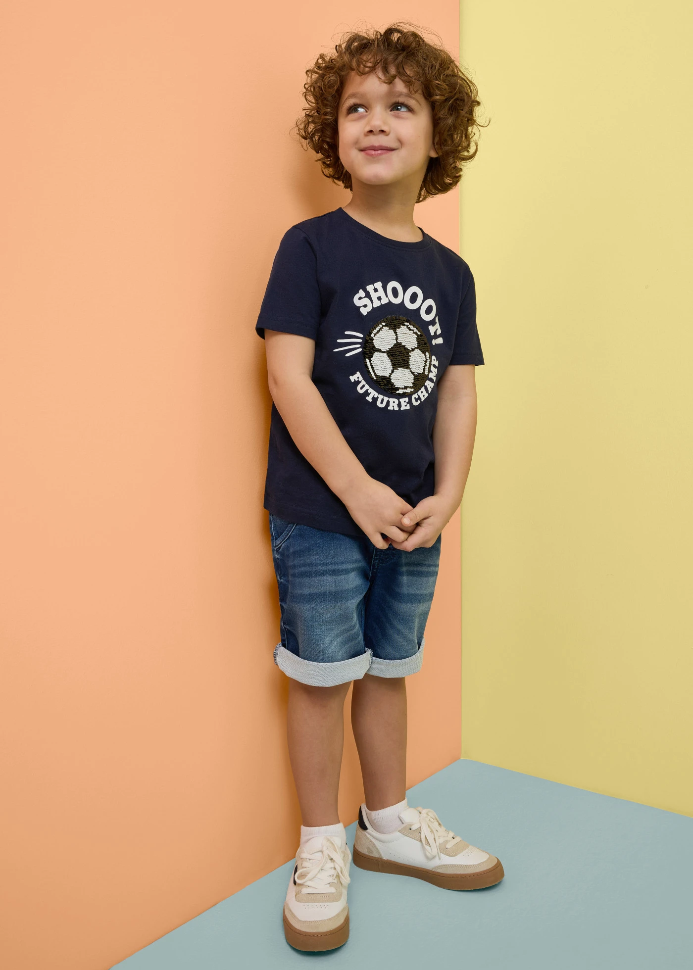 Džínové bermudy bez zapínání, z teplákoviny, střih Regular Fit • modrý denim • bonprix obchod
