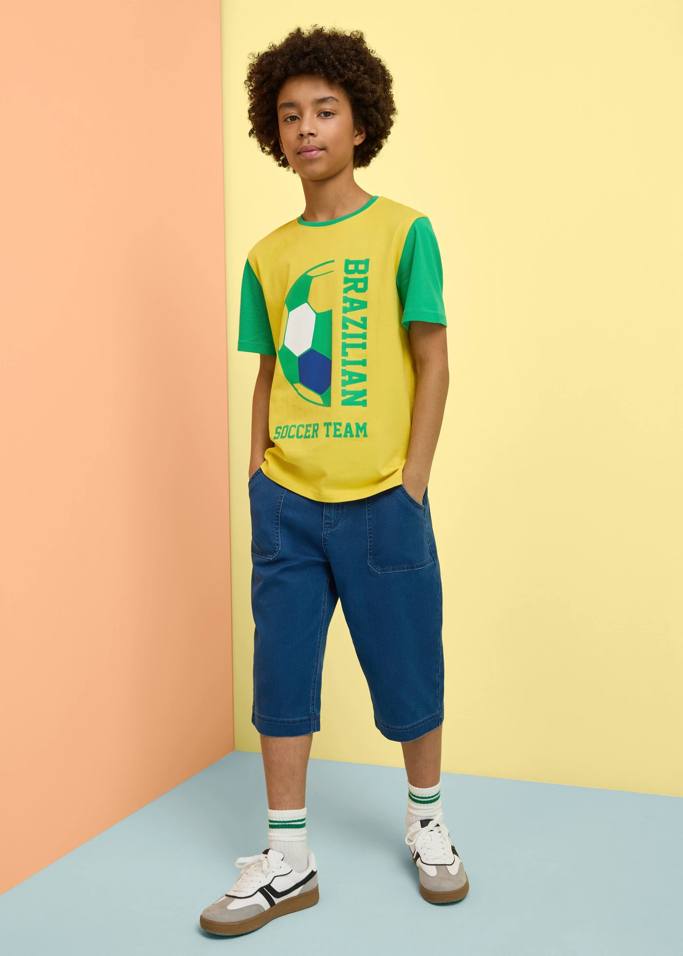 T-shirt brazylijskiej drużyny futbolowej, z czystej bawełny organicznej • żółty kanarkowy z nadrukiem • sklep bonprix