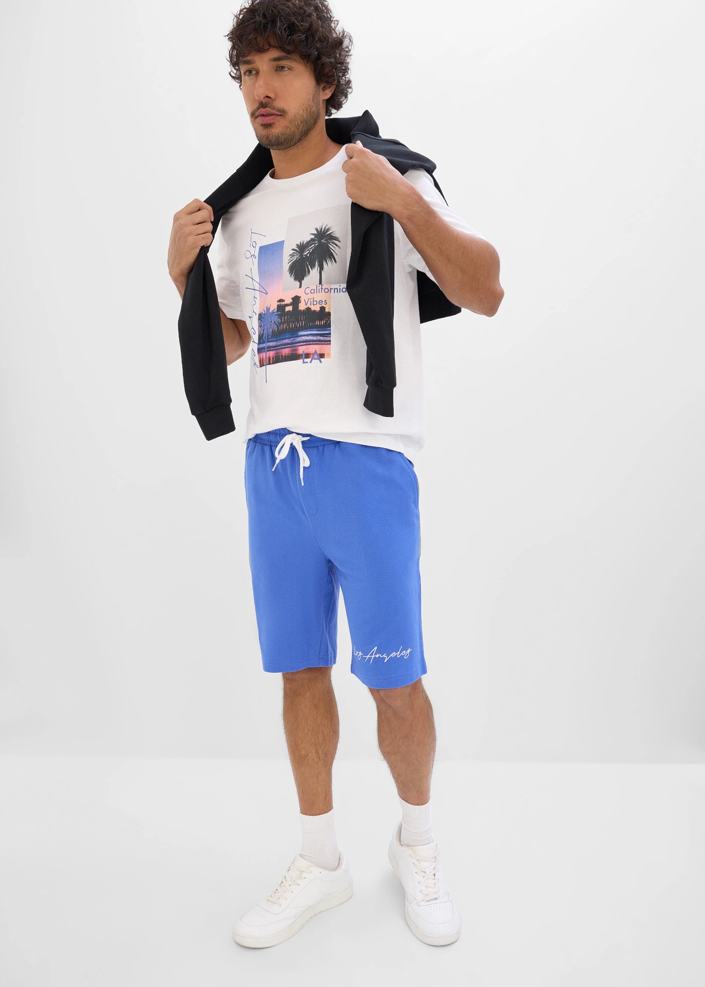 T-shirt et bermuda sweat 100% coton (ens. 2 pces) • blanc/bleu • Boutique bonprix