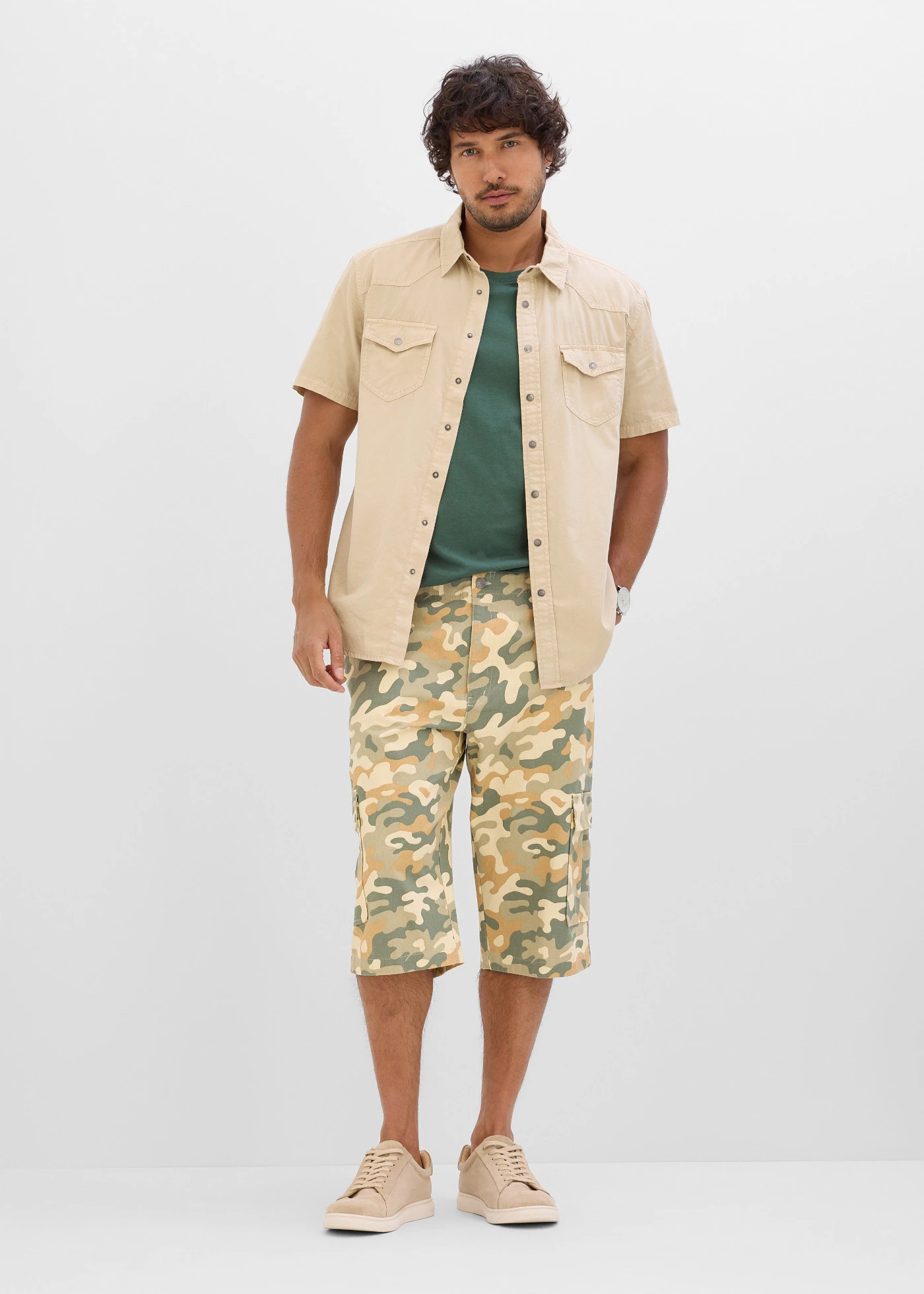 Bermuda cargo en twill, loose • camouflage • Boutique bonprix