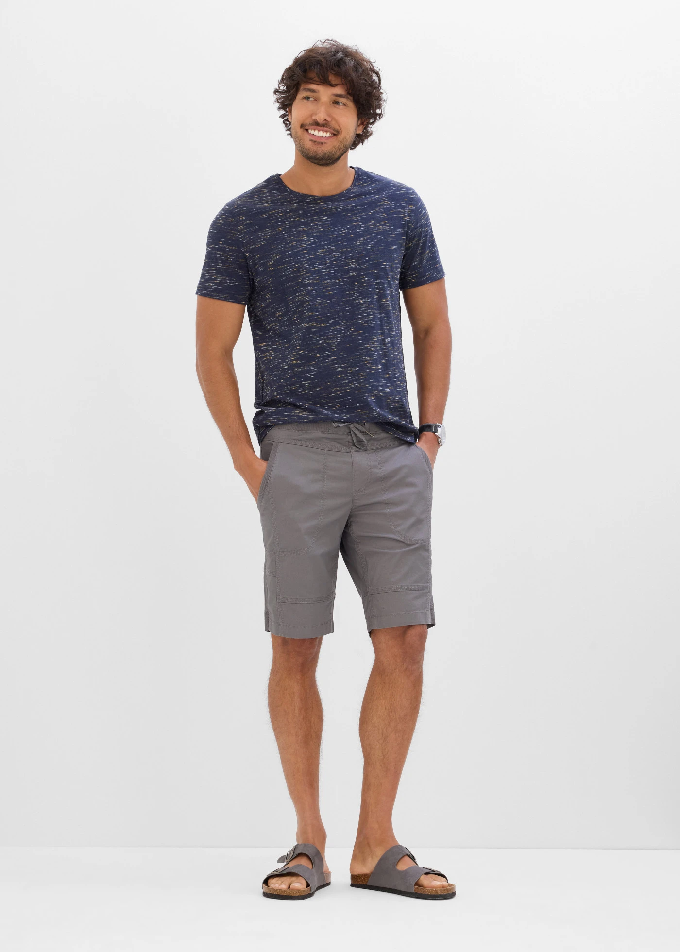 Stretchbermuda met elastische band, regular fit • rookgrijs • bonprix online shop