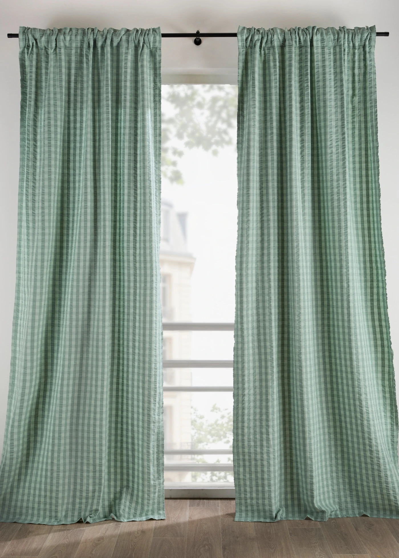 Rideau panneau en seersucker coton (1 pce) • vert sauge • Boutique bonprix