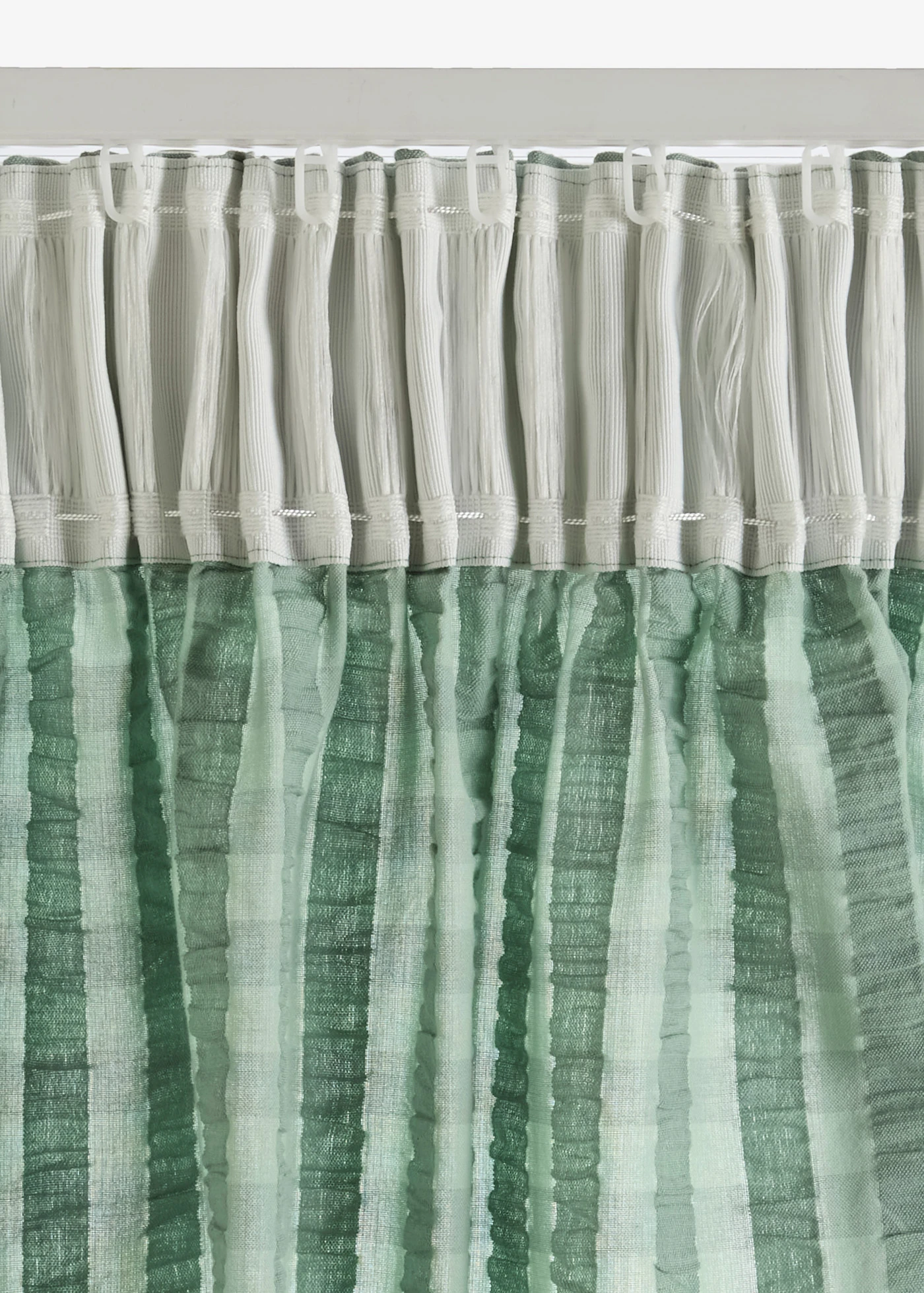 Draperie din bumbac organic cu textură seersucker (1 buc.) • verde-salvie • magazin bonprix