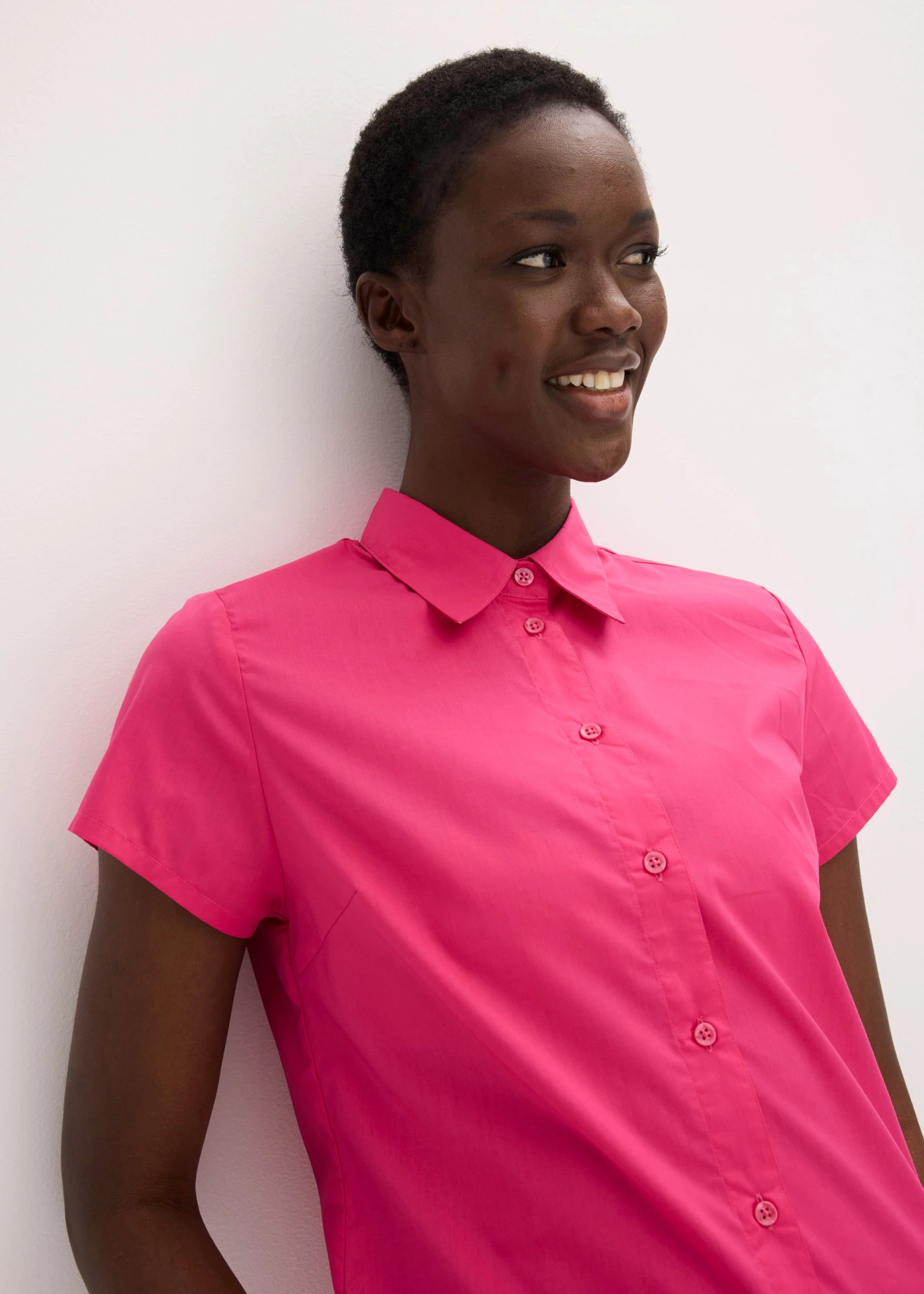 Chemisier manches courtes en popeline • fuchsia • Boutique bonprix