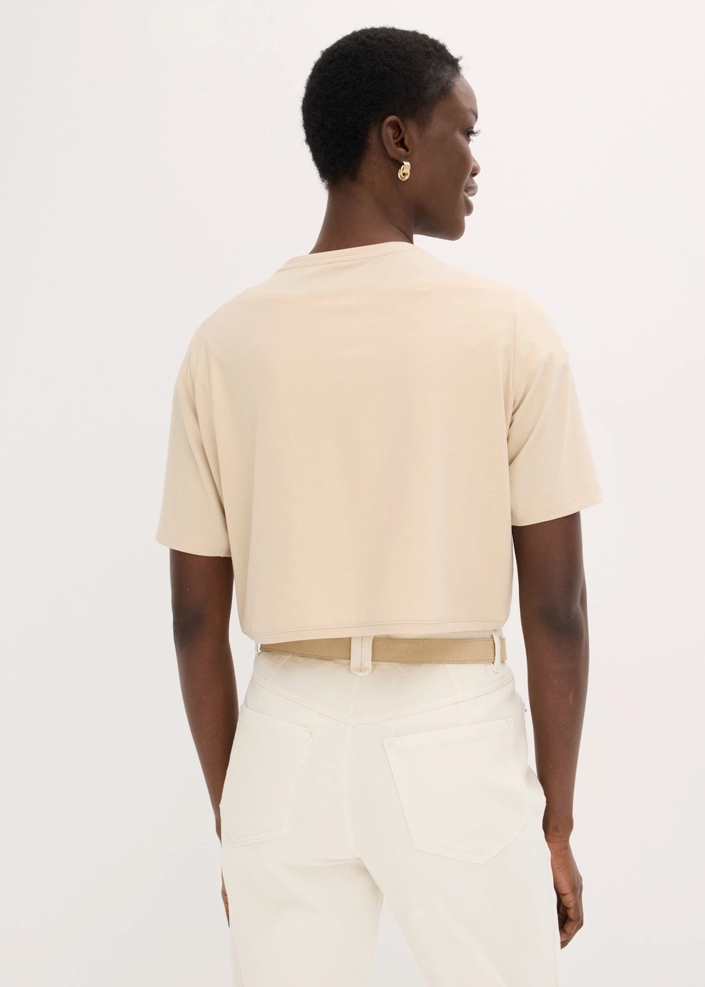 Bolerko T-shirtowe • jasny piaskowy • sklep bonprix