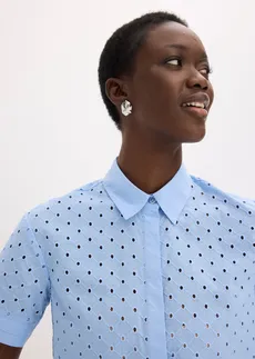 Chemisier à broderies anglaises • bleu clair • Boutique bonprix