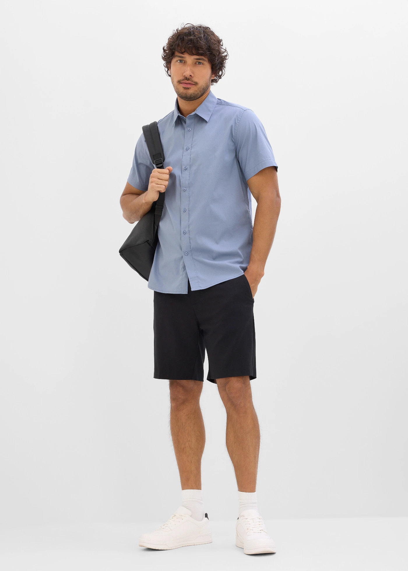 Koszula z krótkim rękawem, ze stretchem, slim fit • niebieski dymny • sklep bonprix