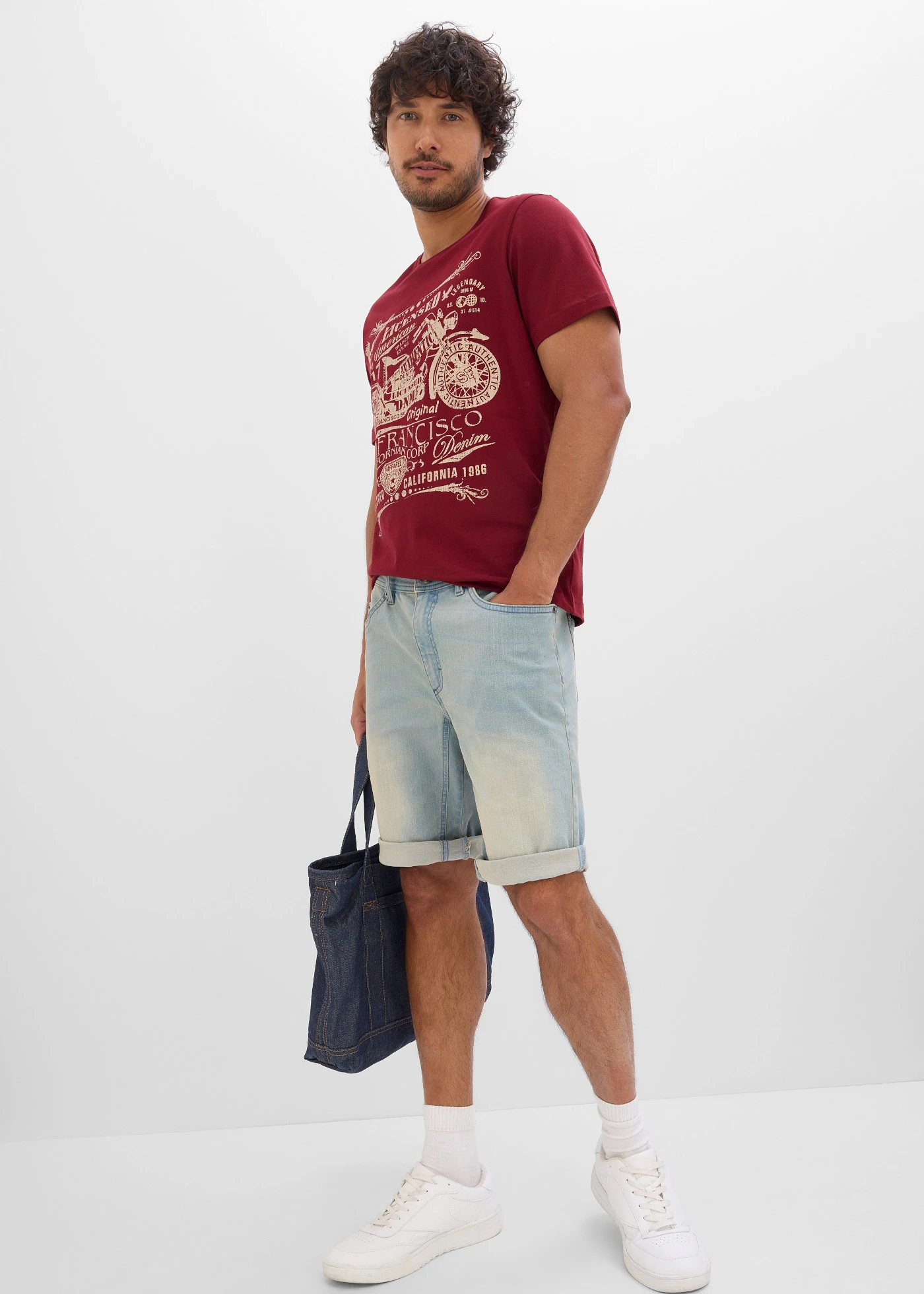 T-shirt z czystej bawełny • czerwony rubinowy z nadrukiem • sklep bonprix