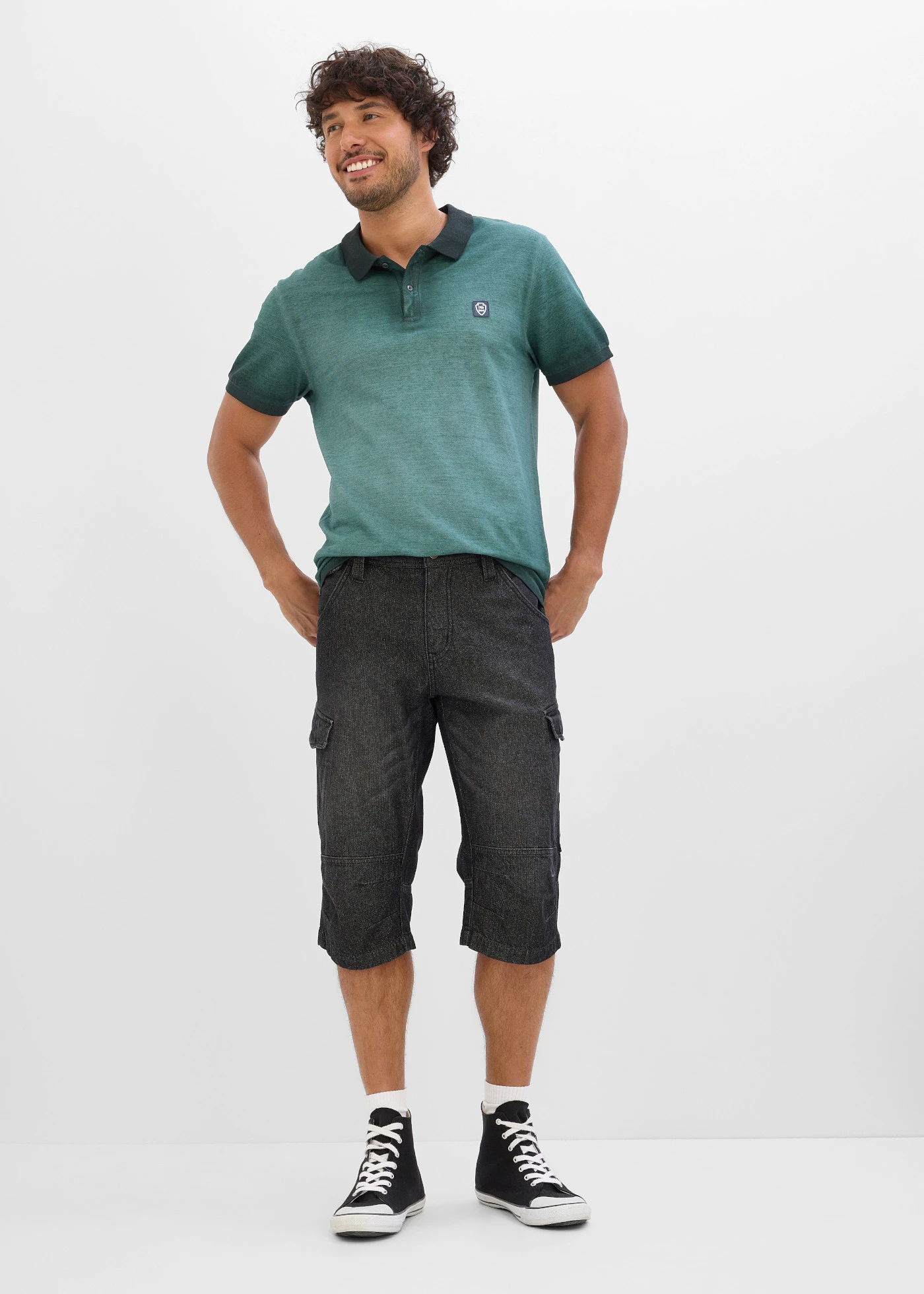 Lekkie długie bermudy dżinsowe o kroju bojówek, relaxed fit • czarny denim • sklep bonprix