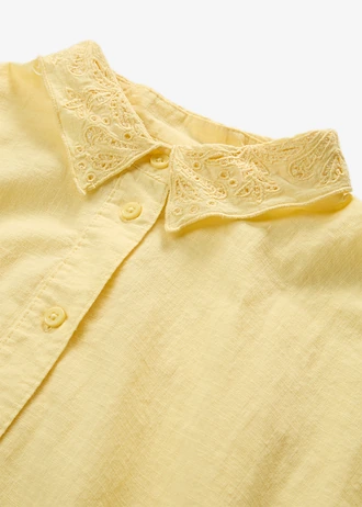 Chemisier en coton à broderie anglaise • jaune clair • Boutique bonprix