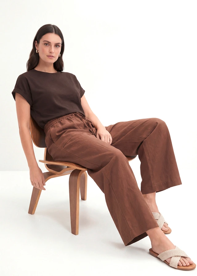 Pantalon large et fluide en lyocell mélangé • marron • product-page.page-title-suffix
