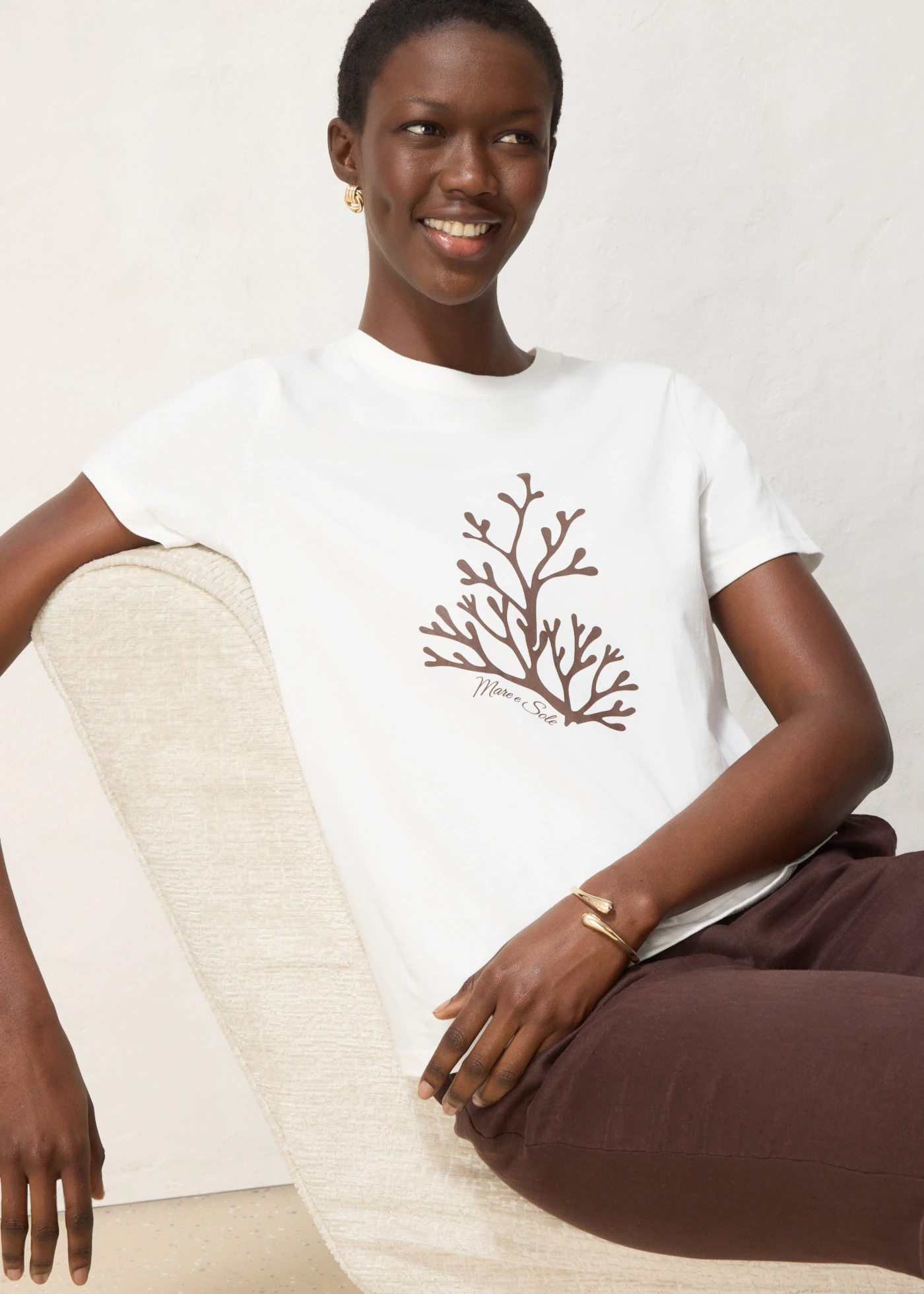 Tricou cu imprimeu, cu mătase • ecru-maro închis cu imprimeu • magazin bonprix