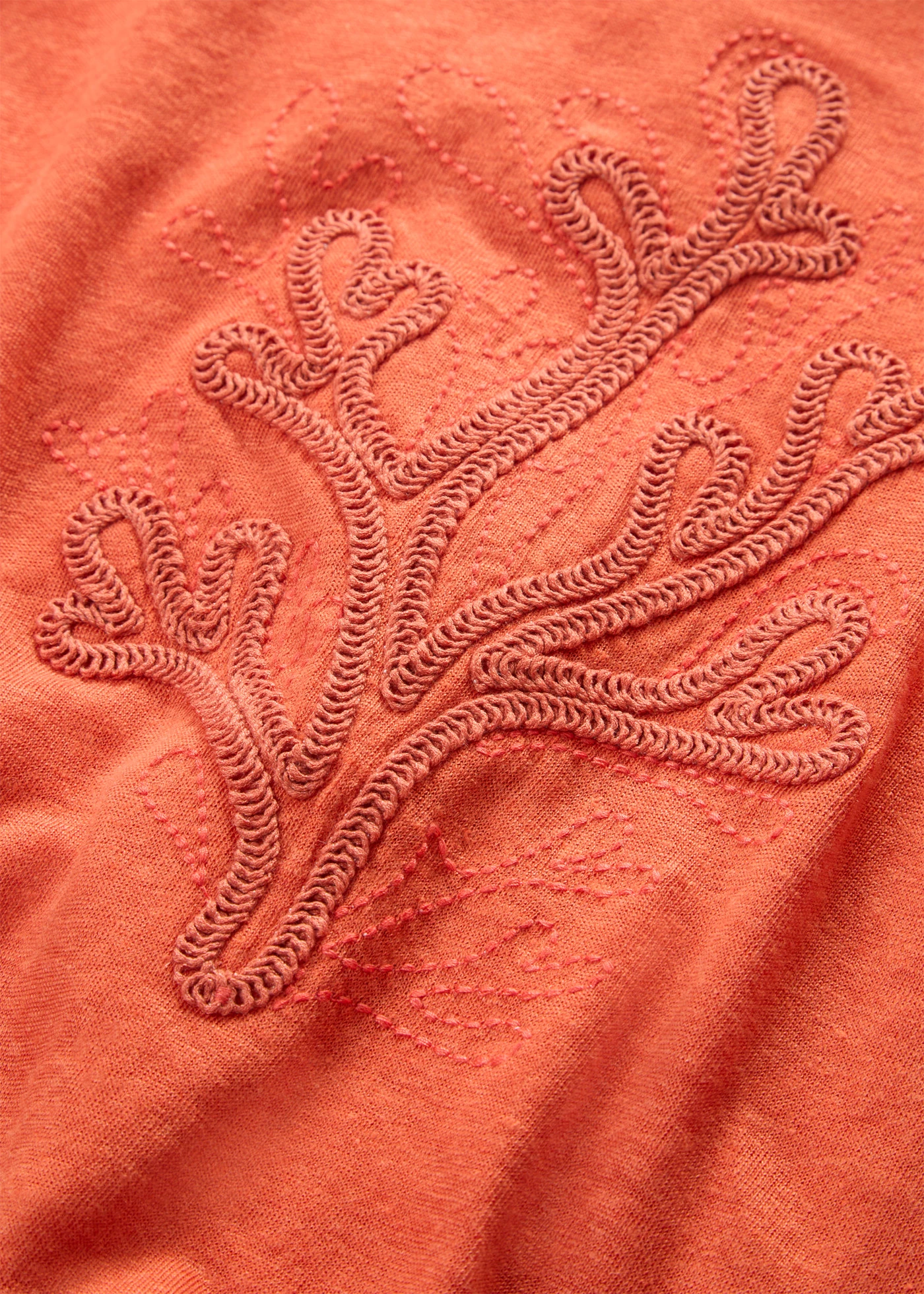 T-shirt 100% lin avec broderie • rouge cannelle • product-page.page-title-suffix