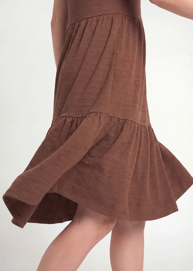 Robe en jersey texturé • marron • product-page.page-title-suffix